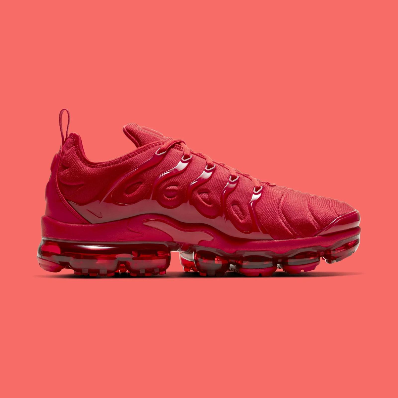 Nike Air VaporMax Plus Triple Red 2025 Restock CW6973-600
