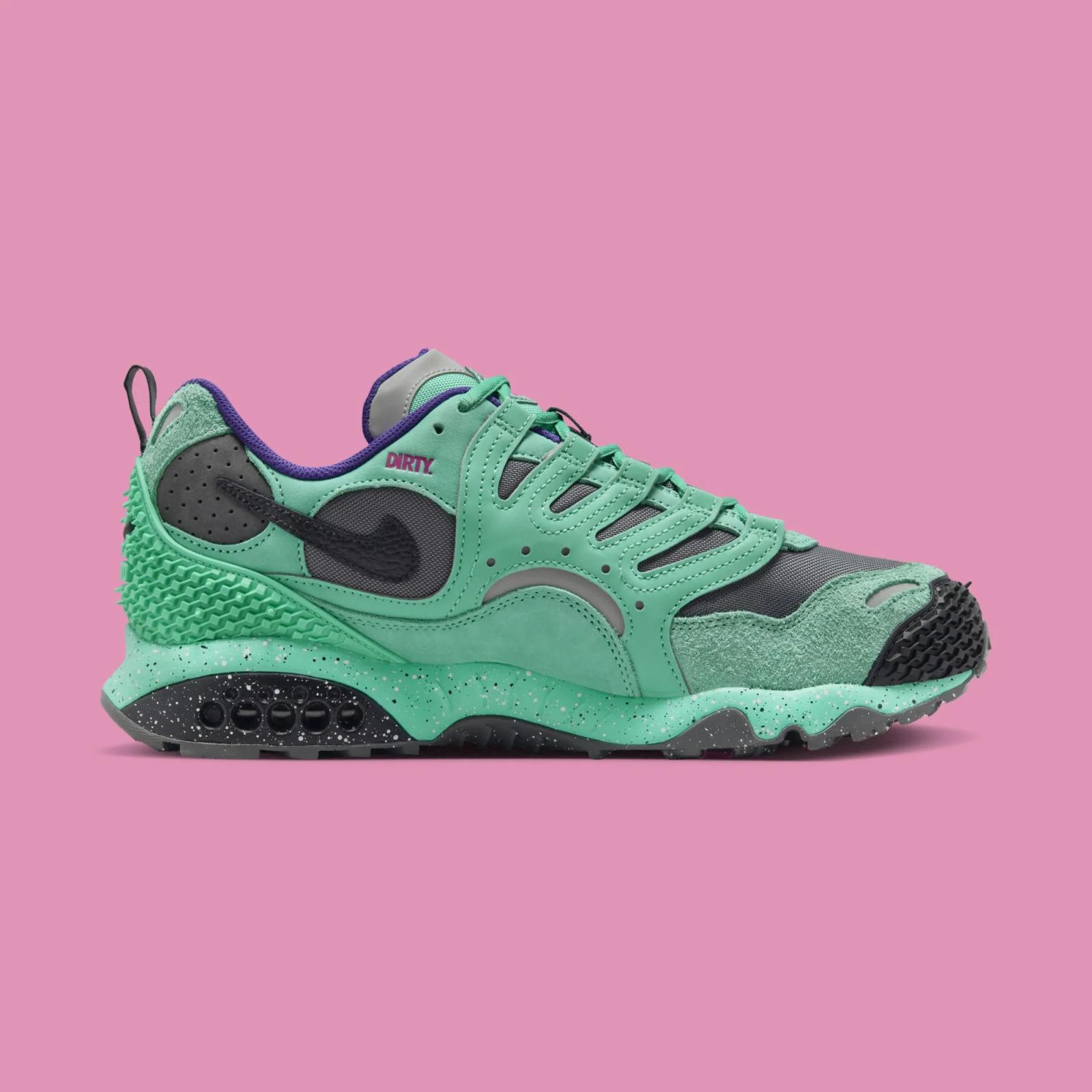Nike x Undefeated Air Terra Humara Menta
