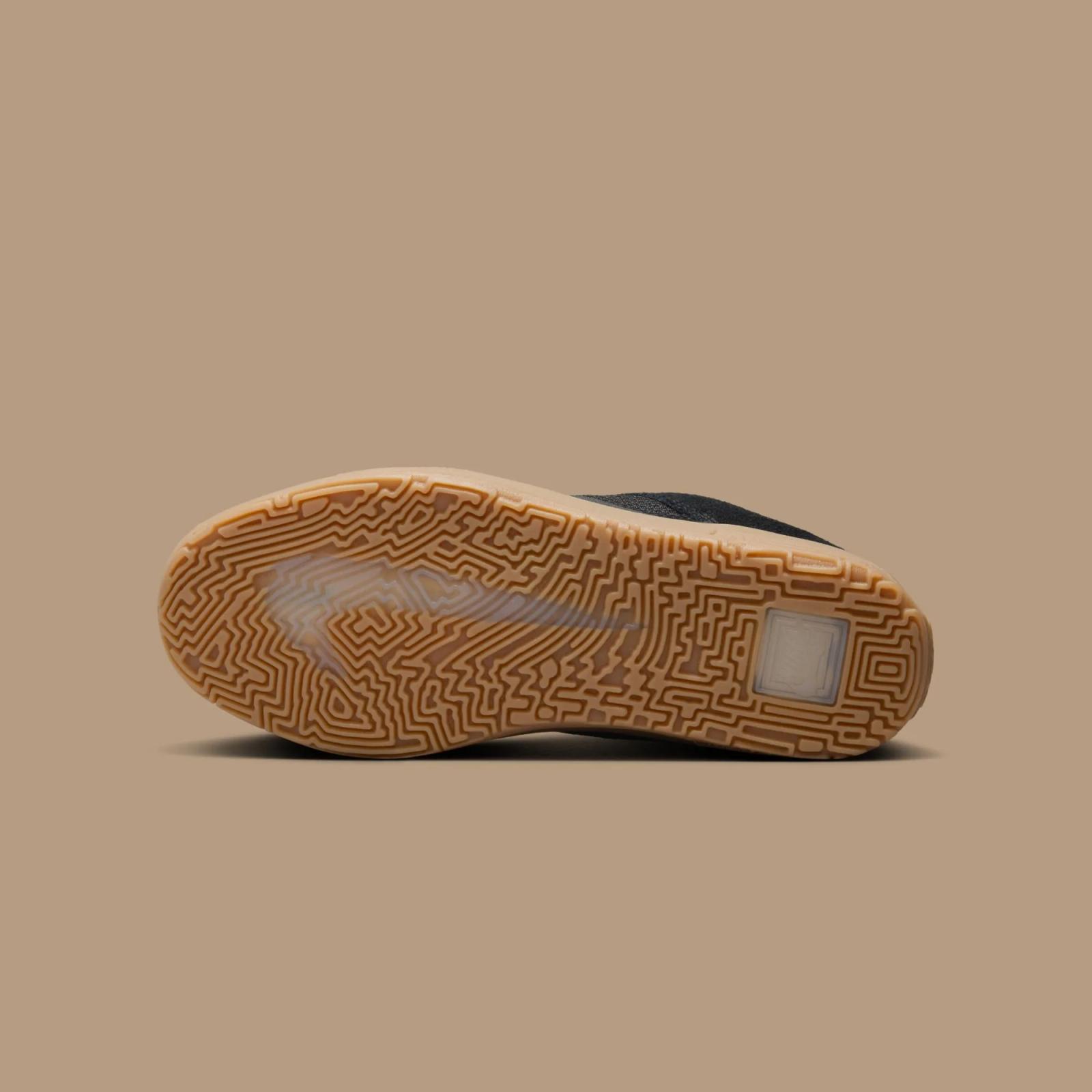 Nike SB Day One GS Black / Gum FN4210-001