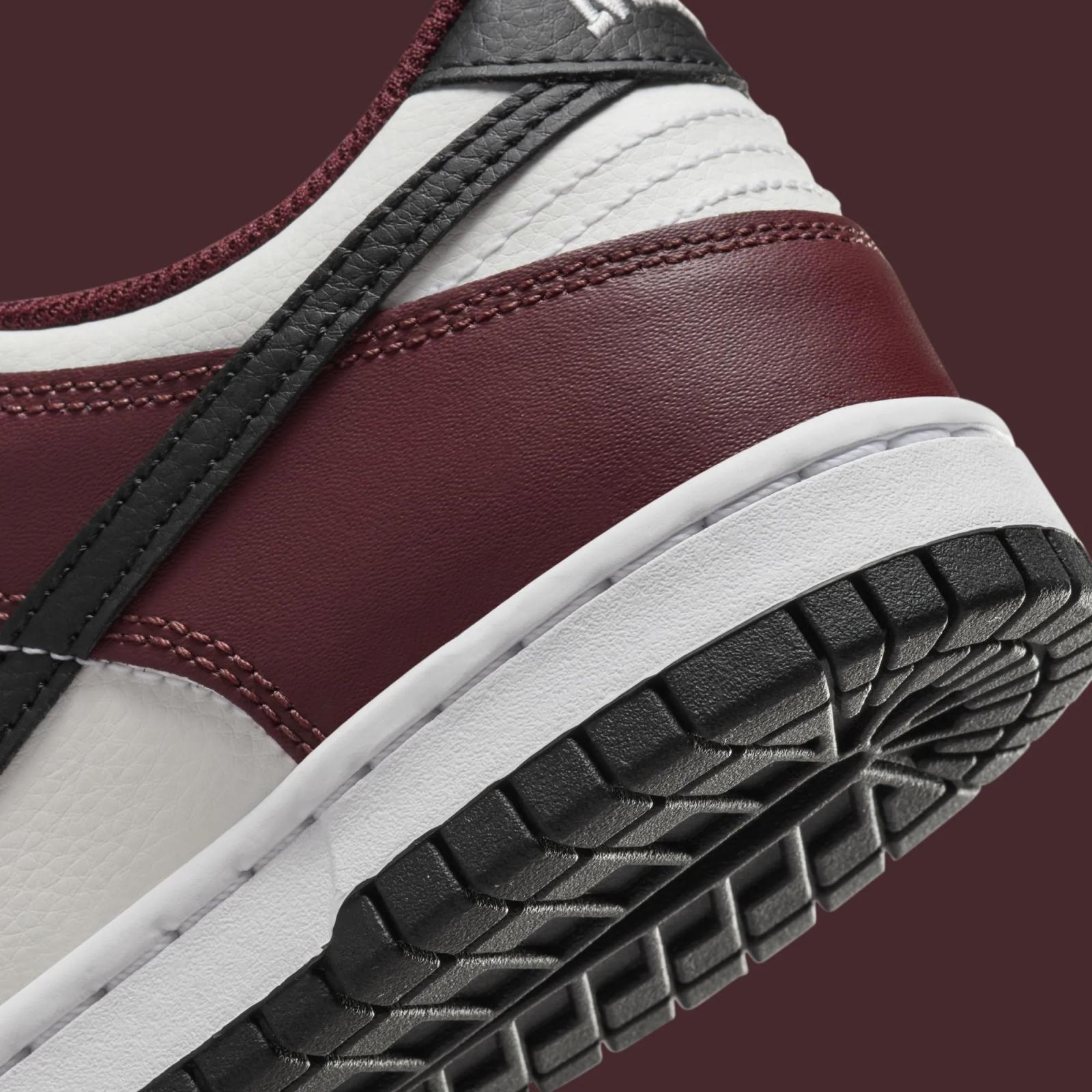 Nike Dunk Low GS Team Red