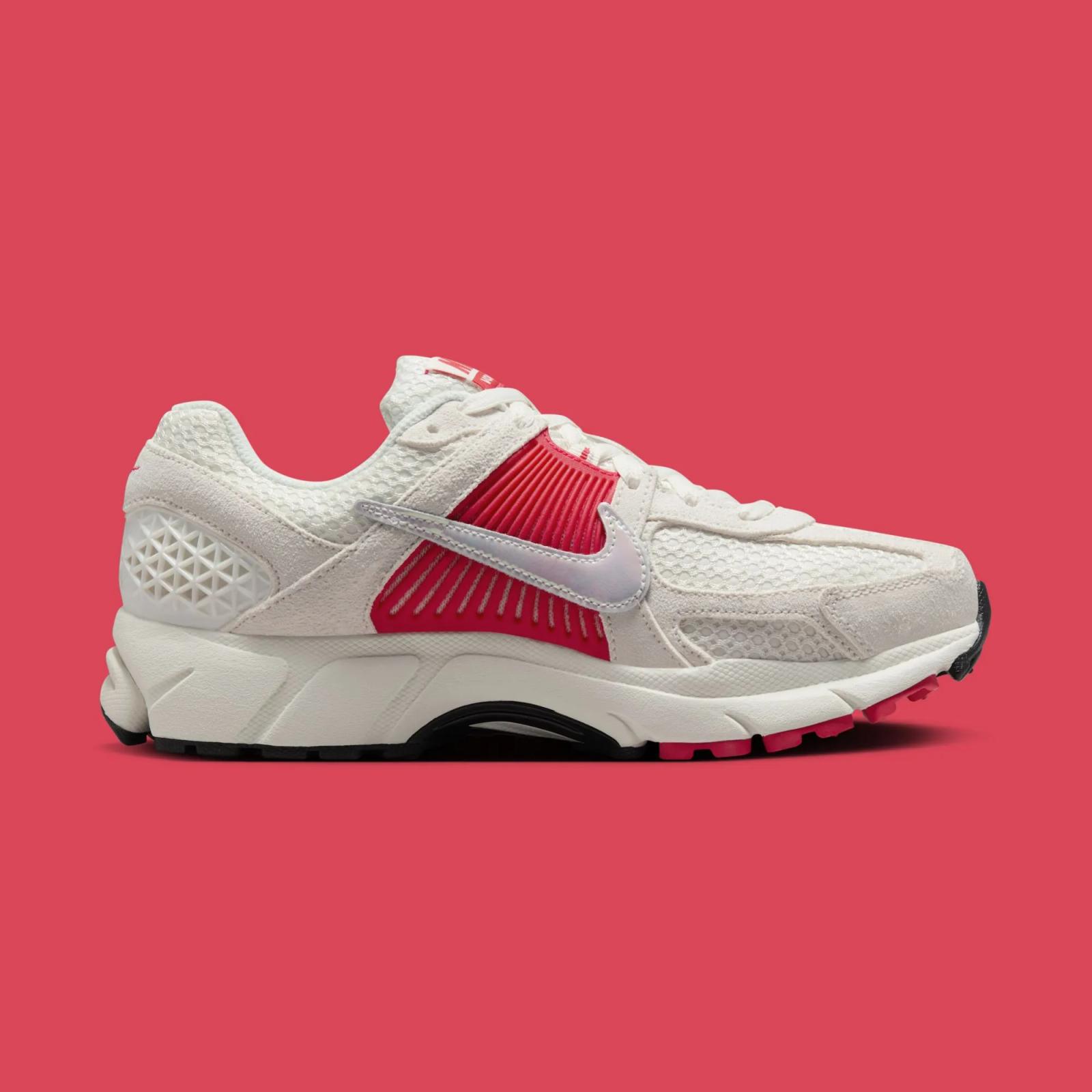 Nike Zoom Vomero 5 "Sail / Siren Red" HF5072-133