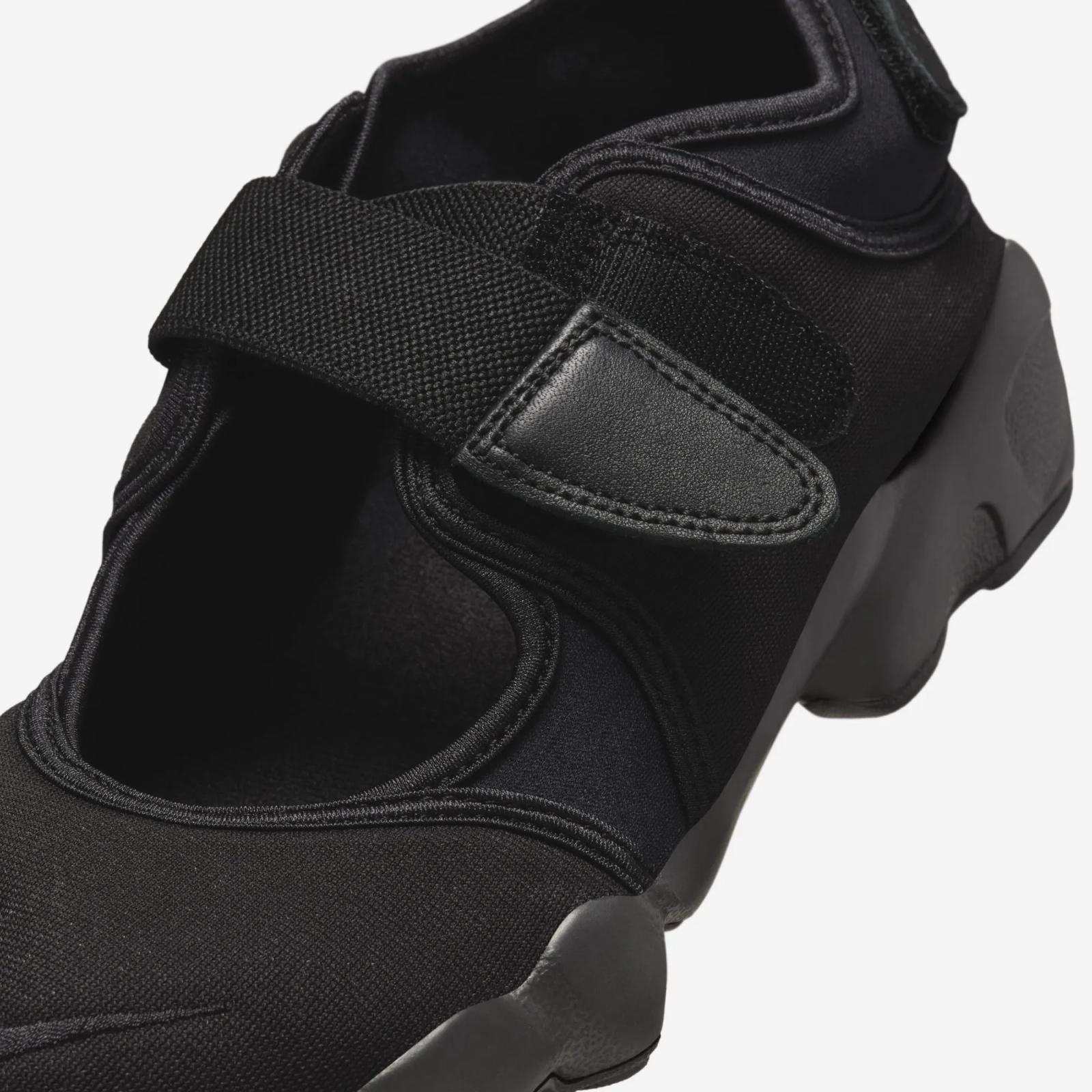 Nike Air Rift Triple Black HF5389-001