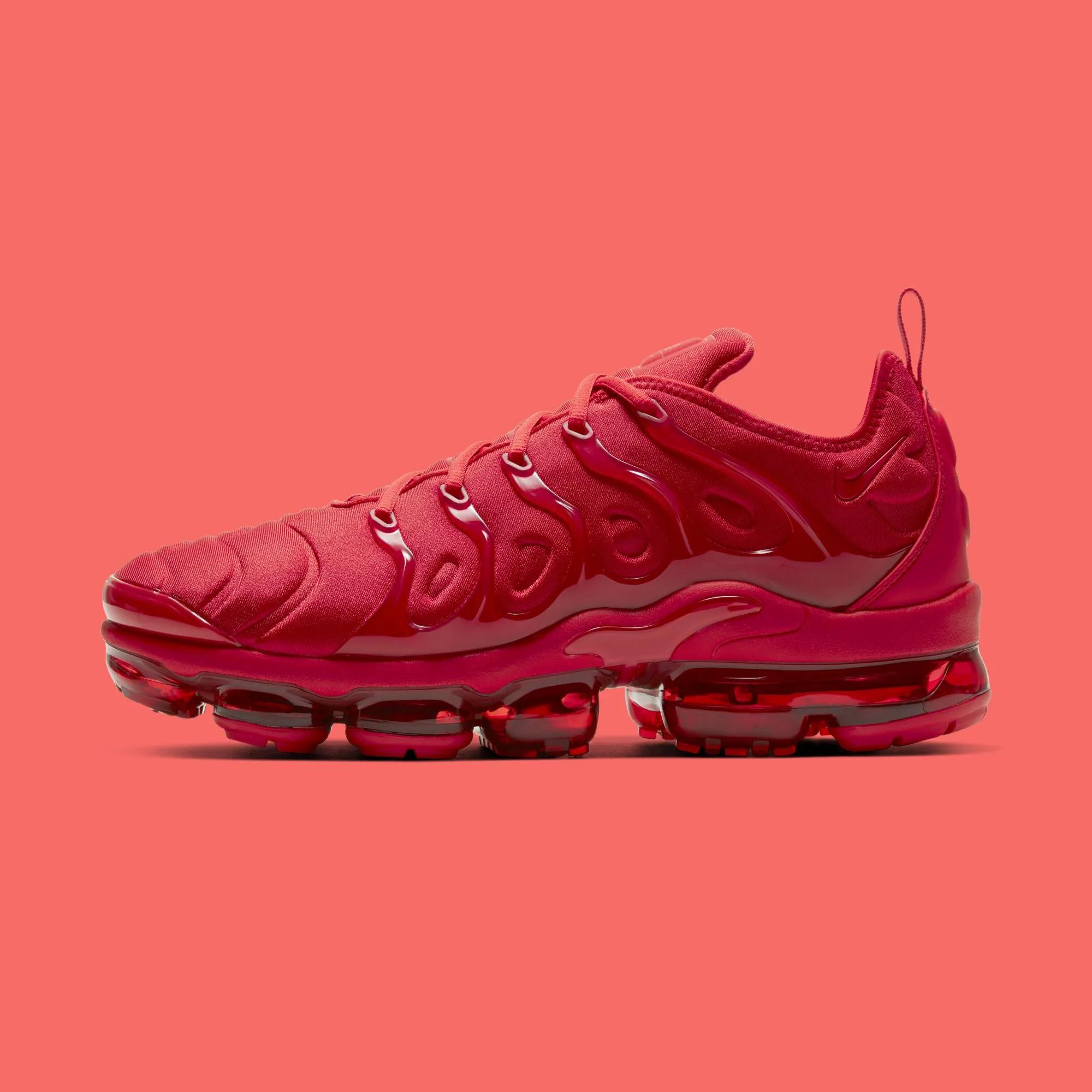 Nike Air VaporMax Plus “Triple Red” Restock 2025