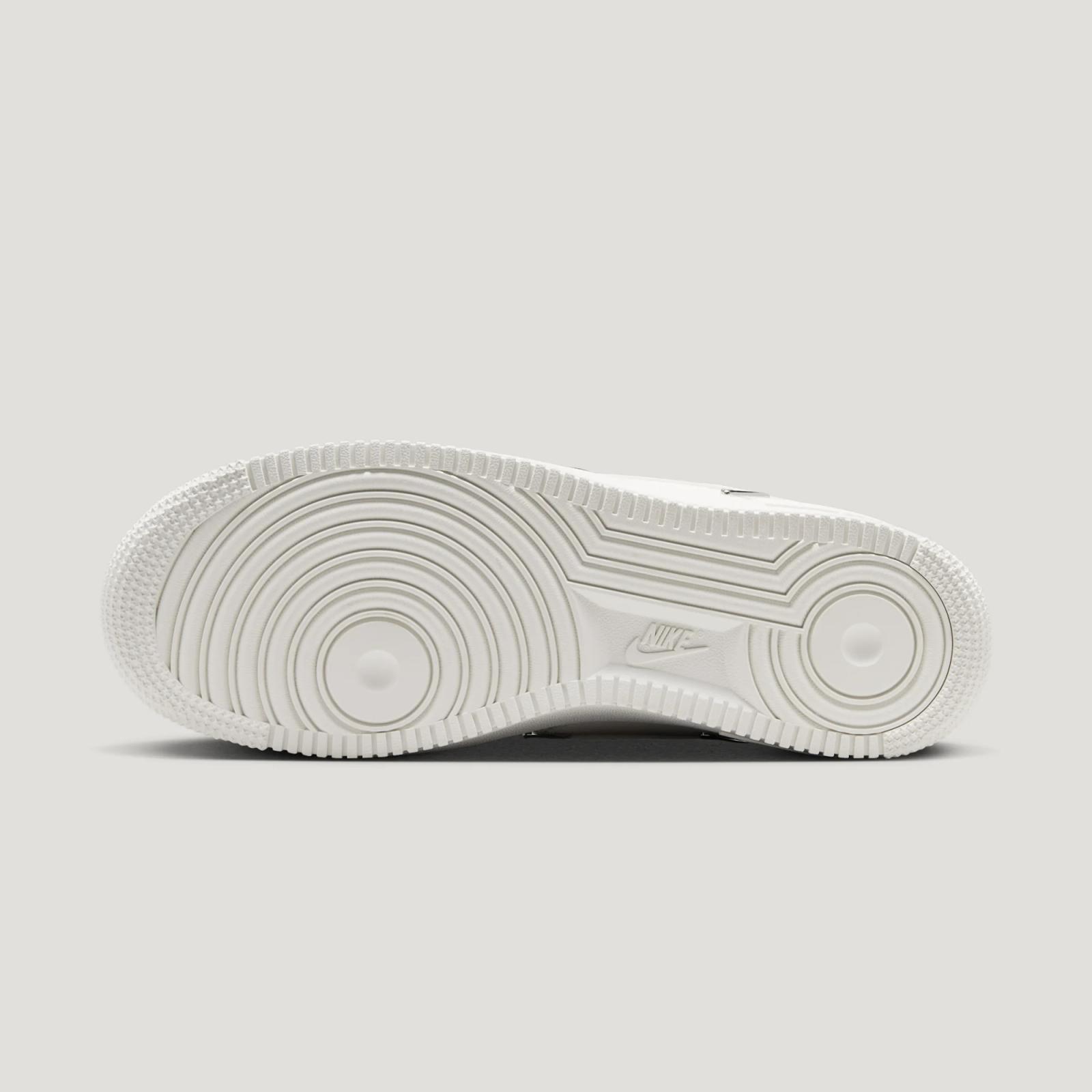 Nike Air Force 1 Low "Sail & Metallic Silver" drops in 2026