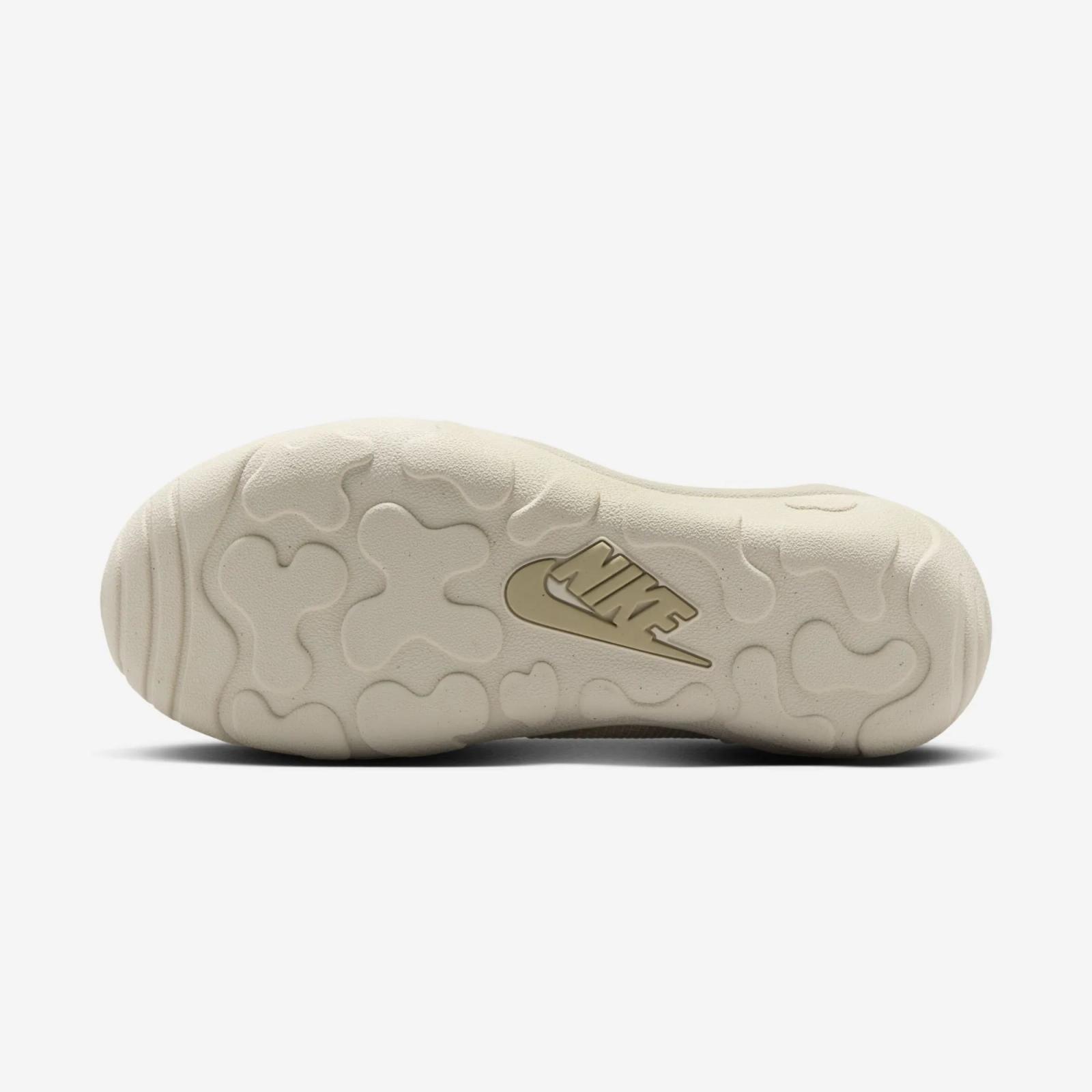 Nike W Aqua Turf Light Orewood Brown FZ5628-100