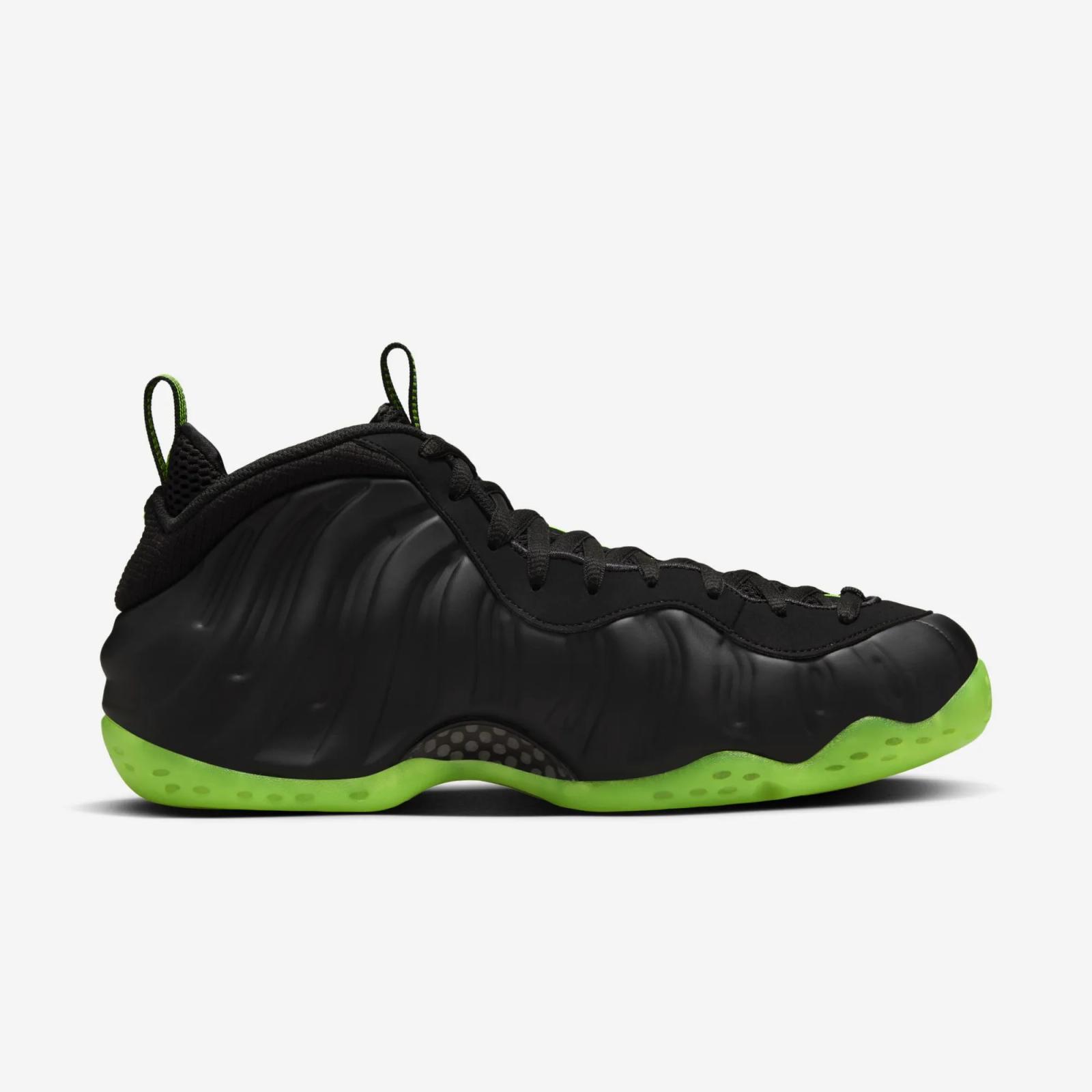 Nike Air Foamposite One Black / Volt HF2902-001