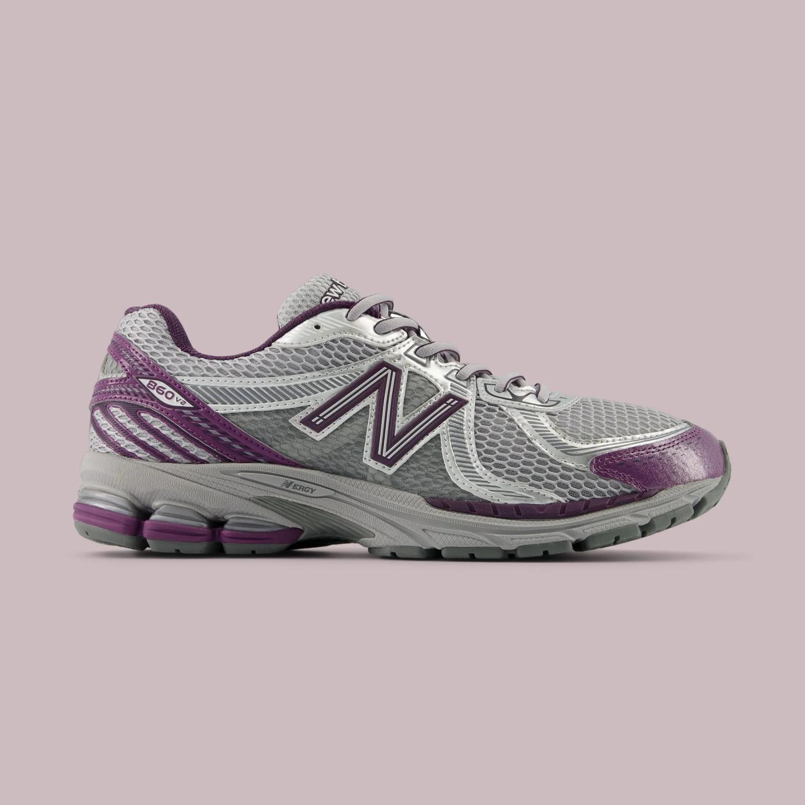 New Balance 860v2 Midnight Violet