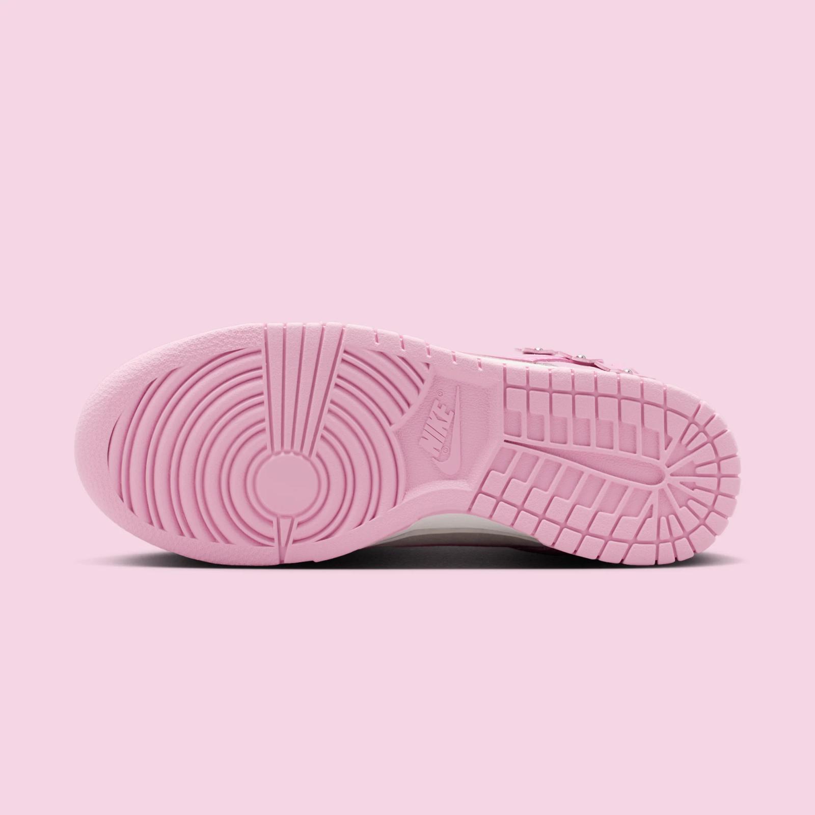 Nike Dunk Low SE "Pink Foam" drops in 2026