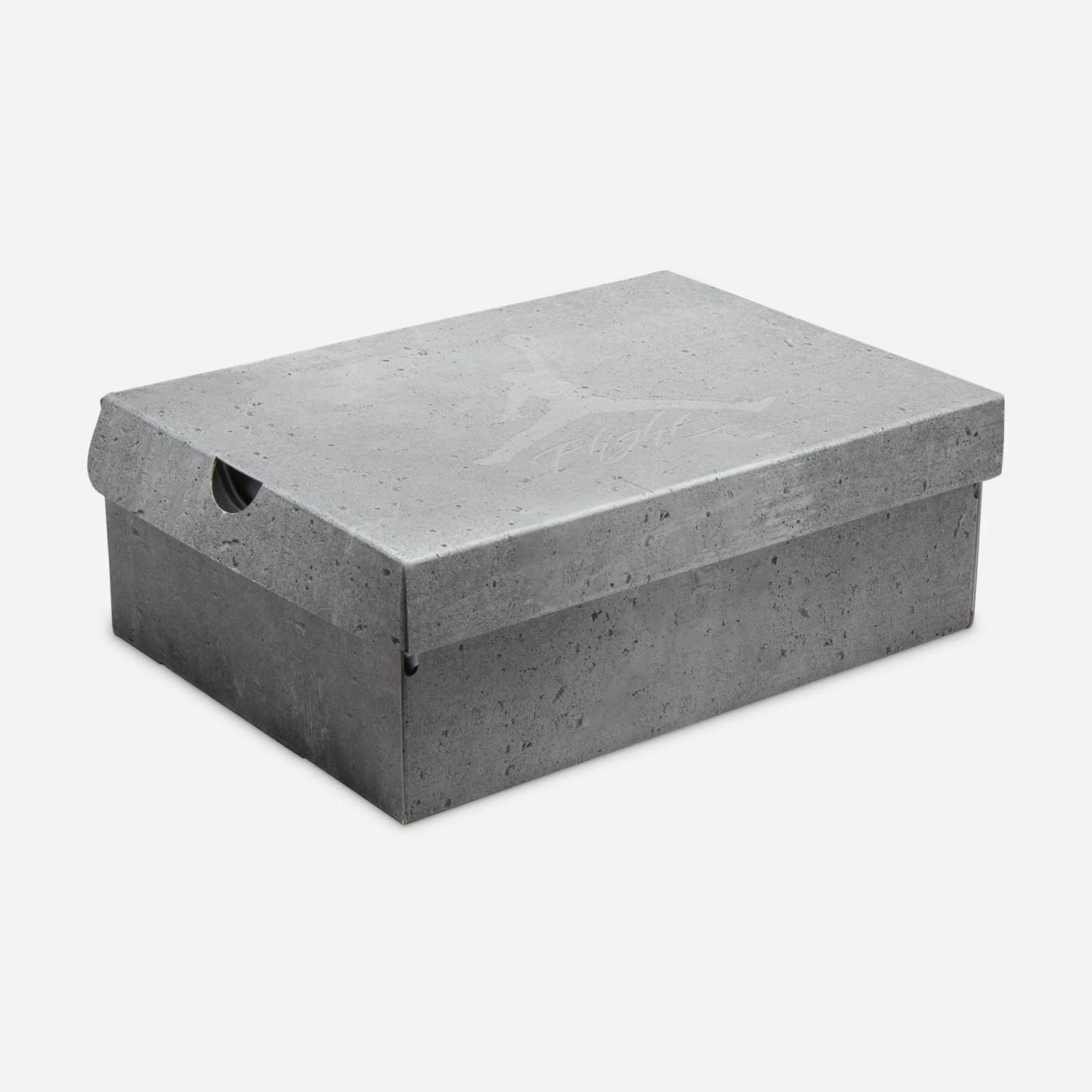 Air Jordan 4 Retro SE Paris FQ7928-001