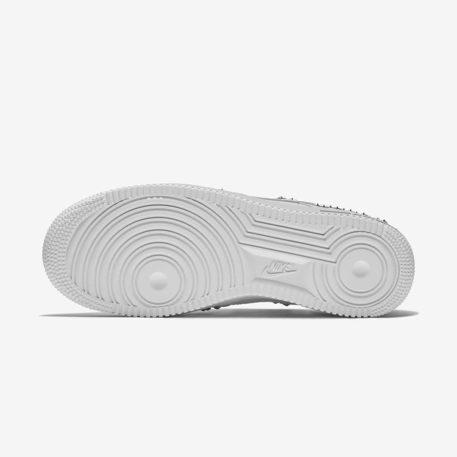 Nike Air Force 1 Low White Studded AR0639-100