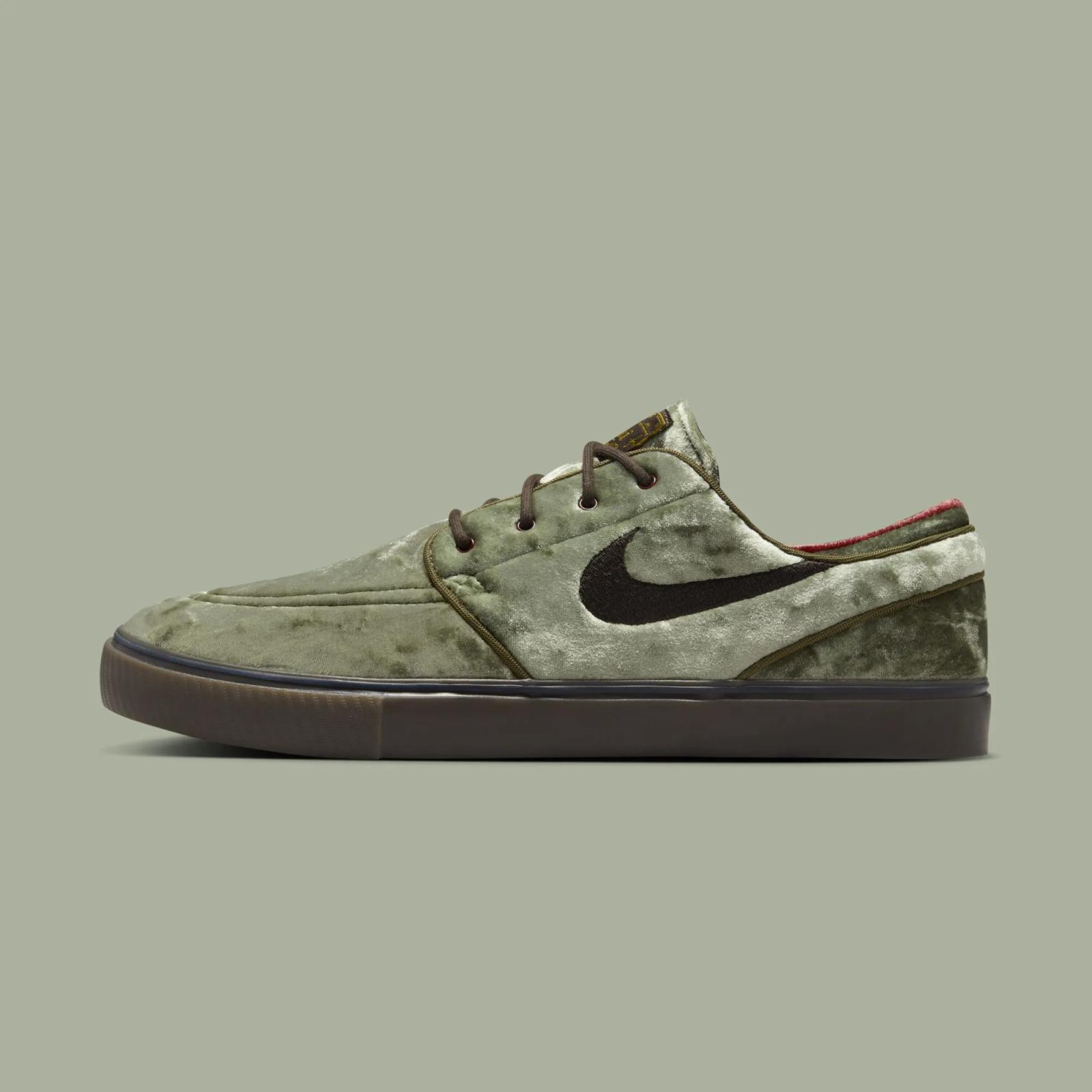 Nike SB Zoom Janoski OG+ SE “City of Cinema”