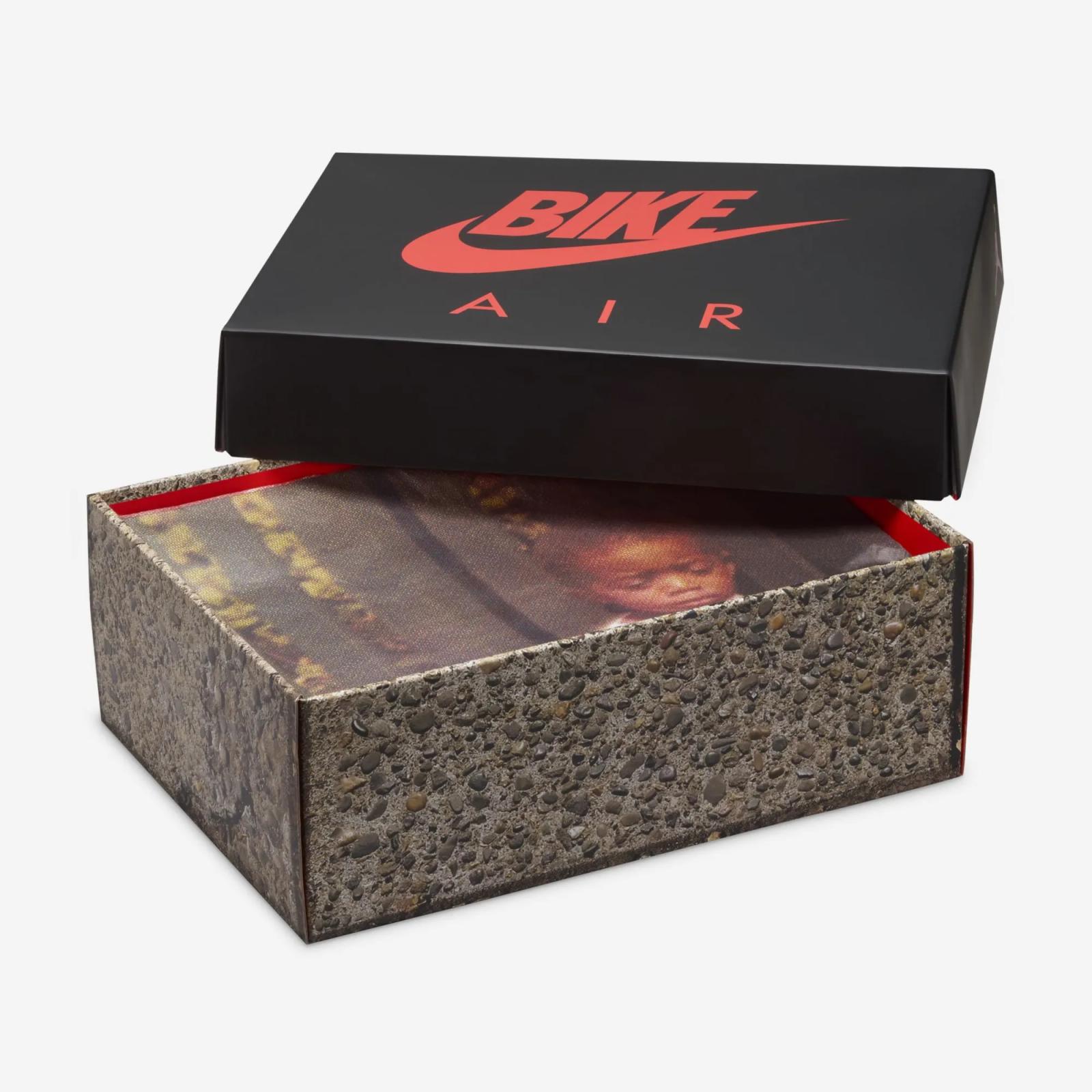 Nigel Sylvester x Air Jordan 4 RM Midnight Green HF4334-300