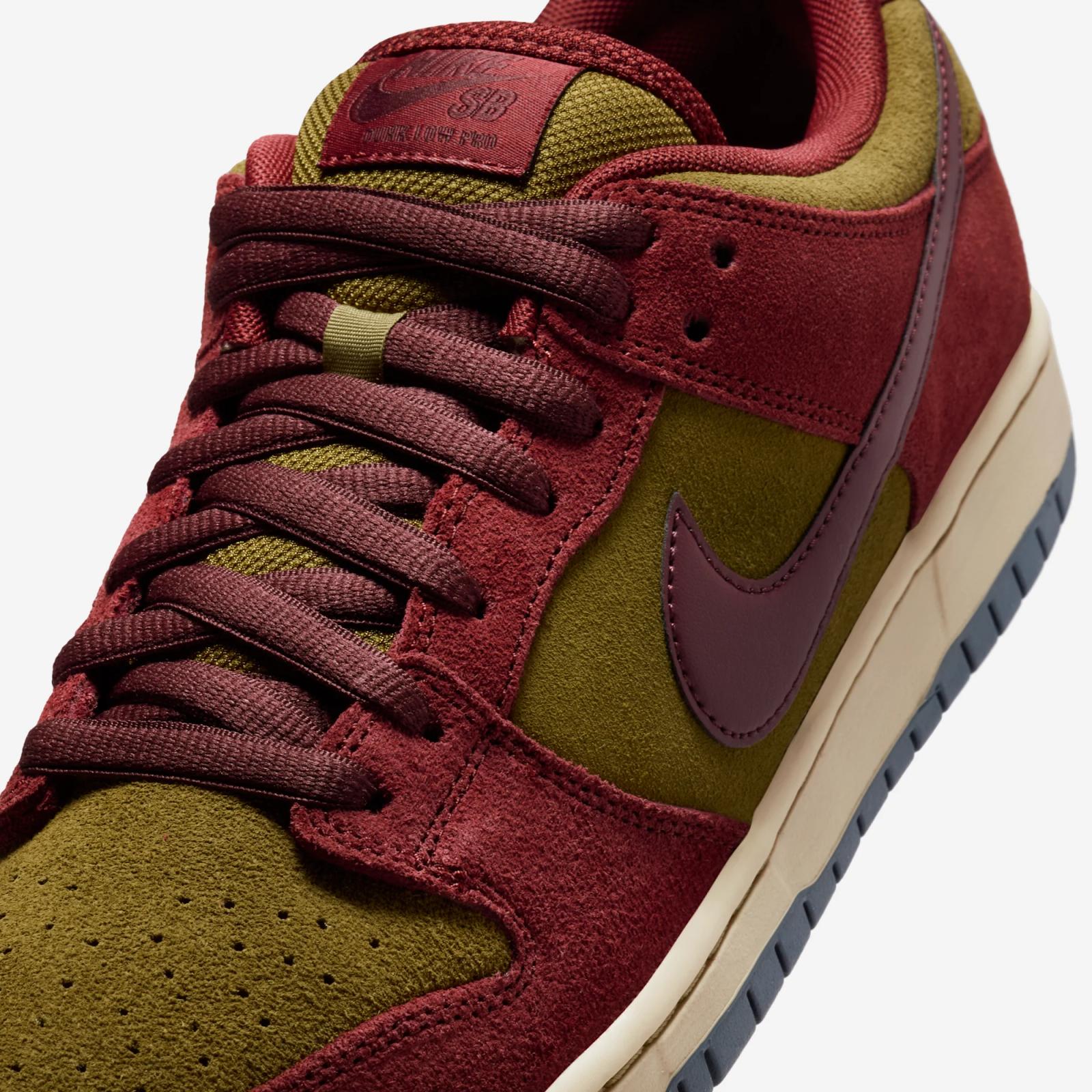 Nike SB Dunk Low Pro Dark Team Red HQ1625-600