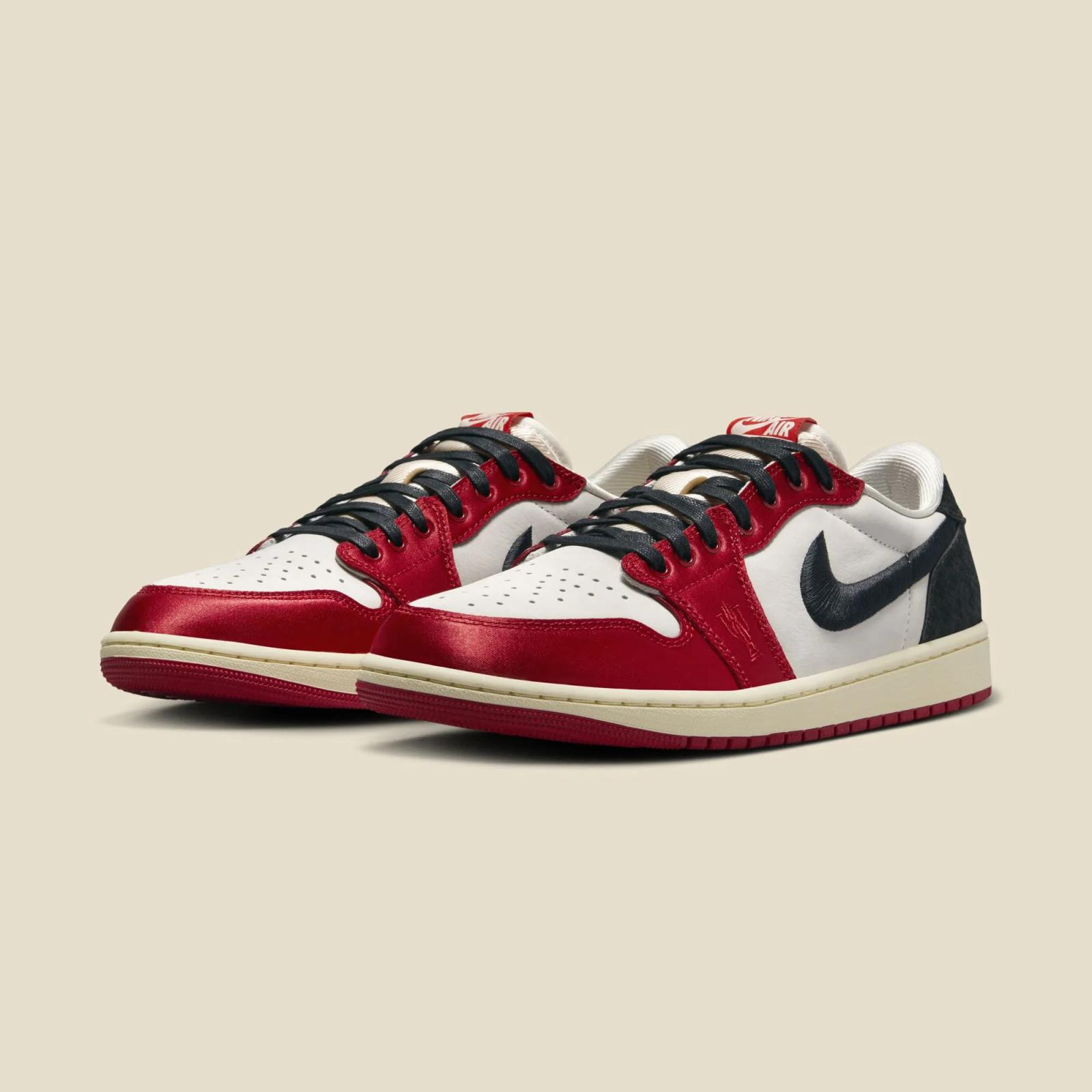 Trophy Room x Air Jordan 1 Low Varsity Red FN0432-100