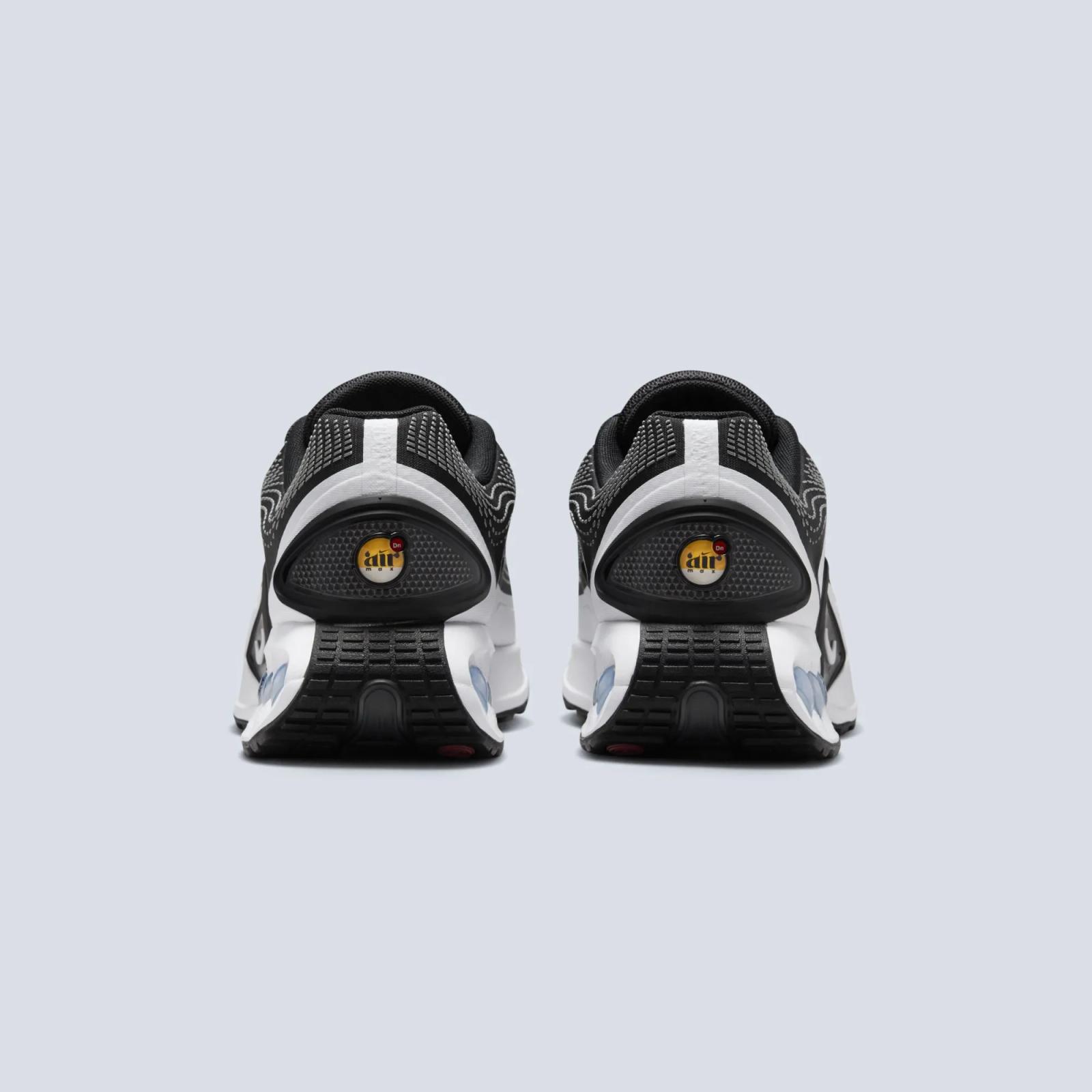 Nike Air Max DN Black / White DV3337-003