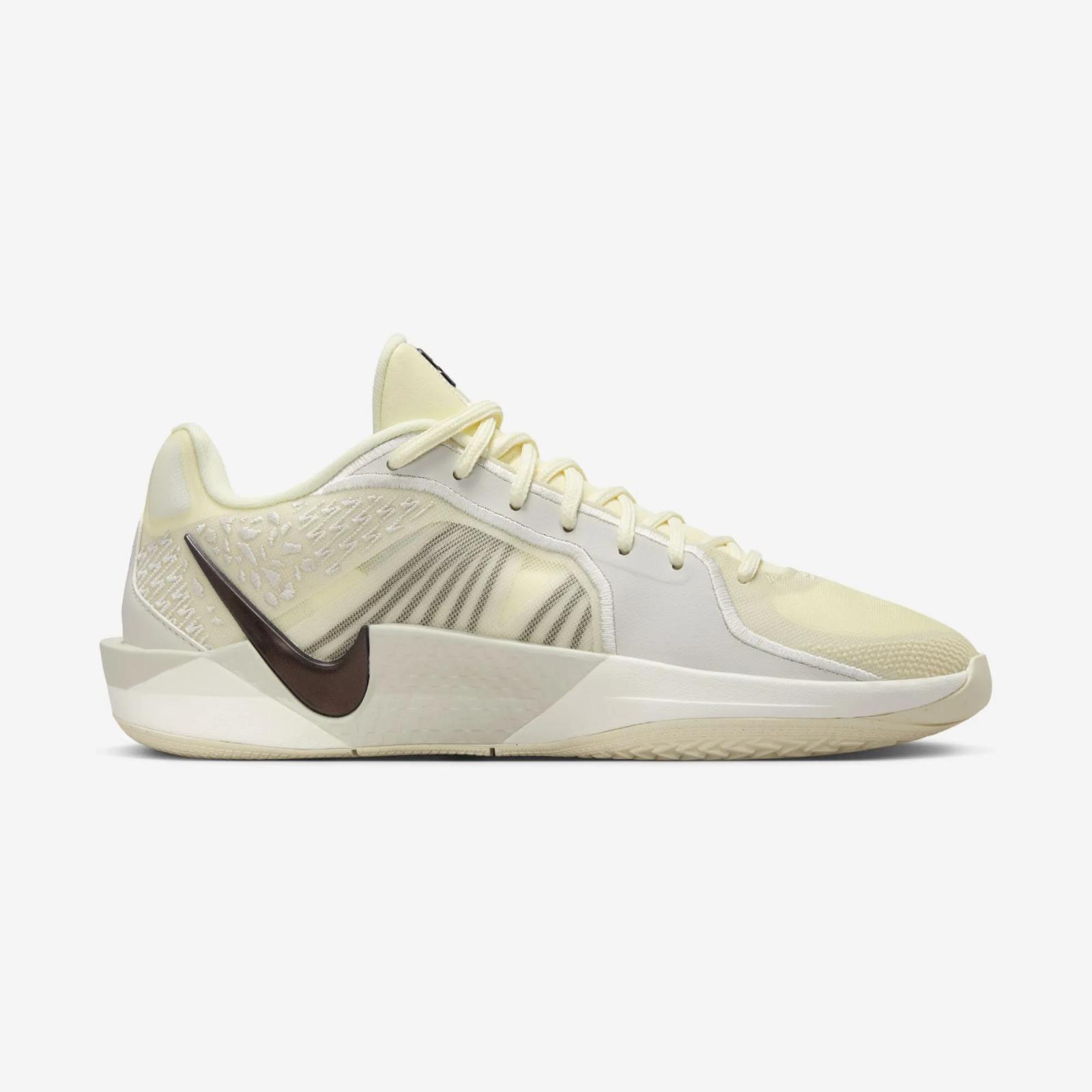 Nike Sabrina 2 Relentless FQ2174-102