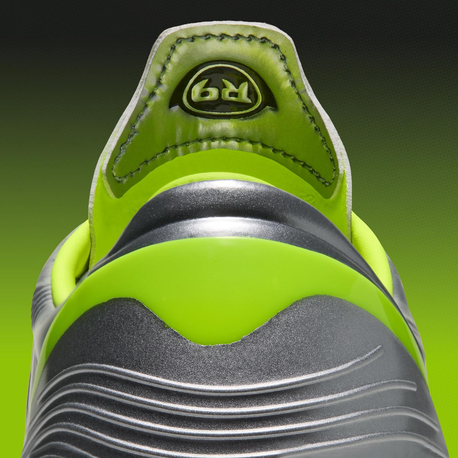Nike Cryo Shot Mercurial Vapor 1 OG "Chrome" releases in 2026