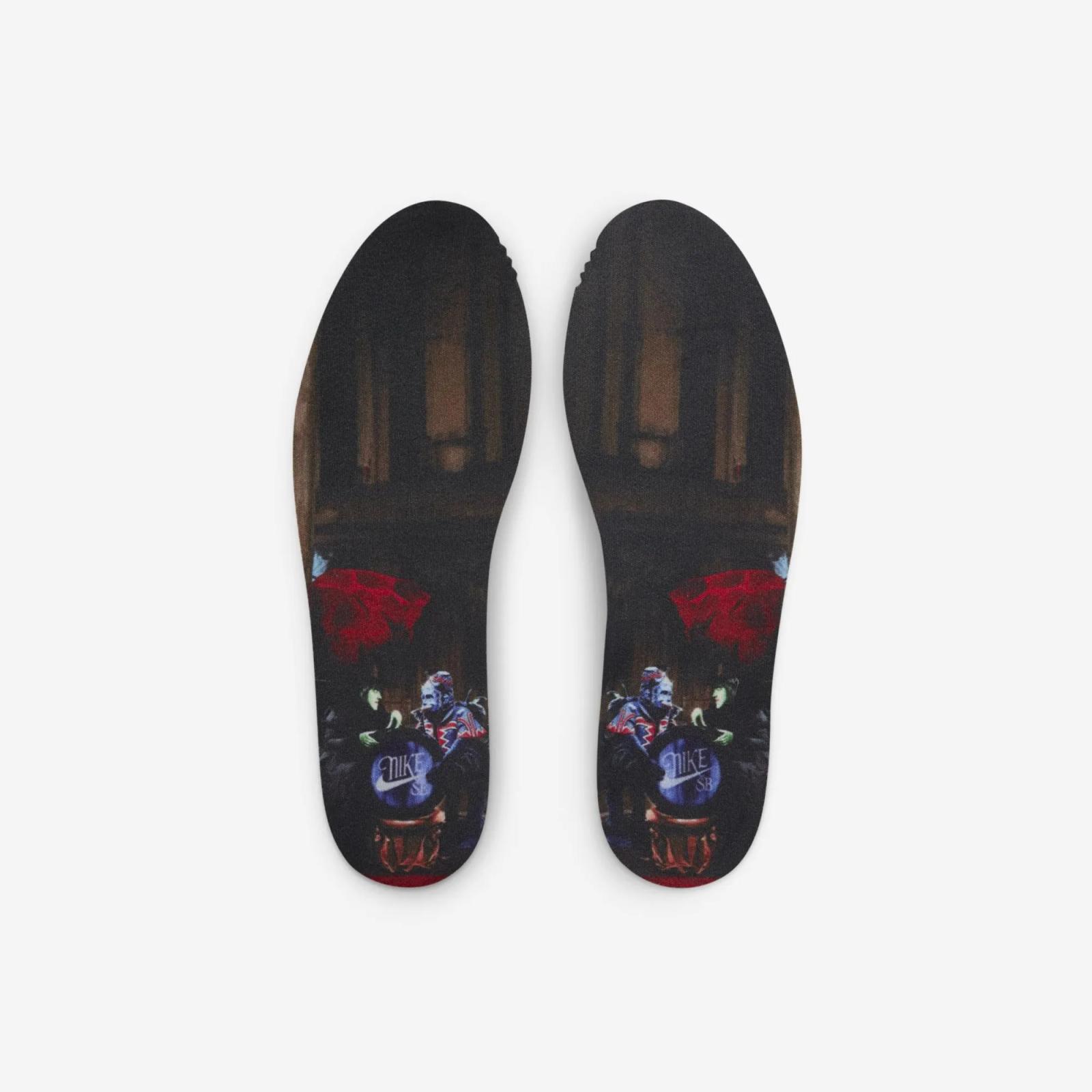 Wizard of Oz x Nike SB Dunk Low Pro Poppy Field FZ1236-600