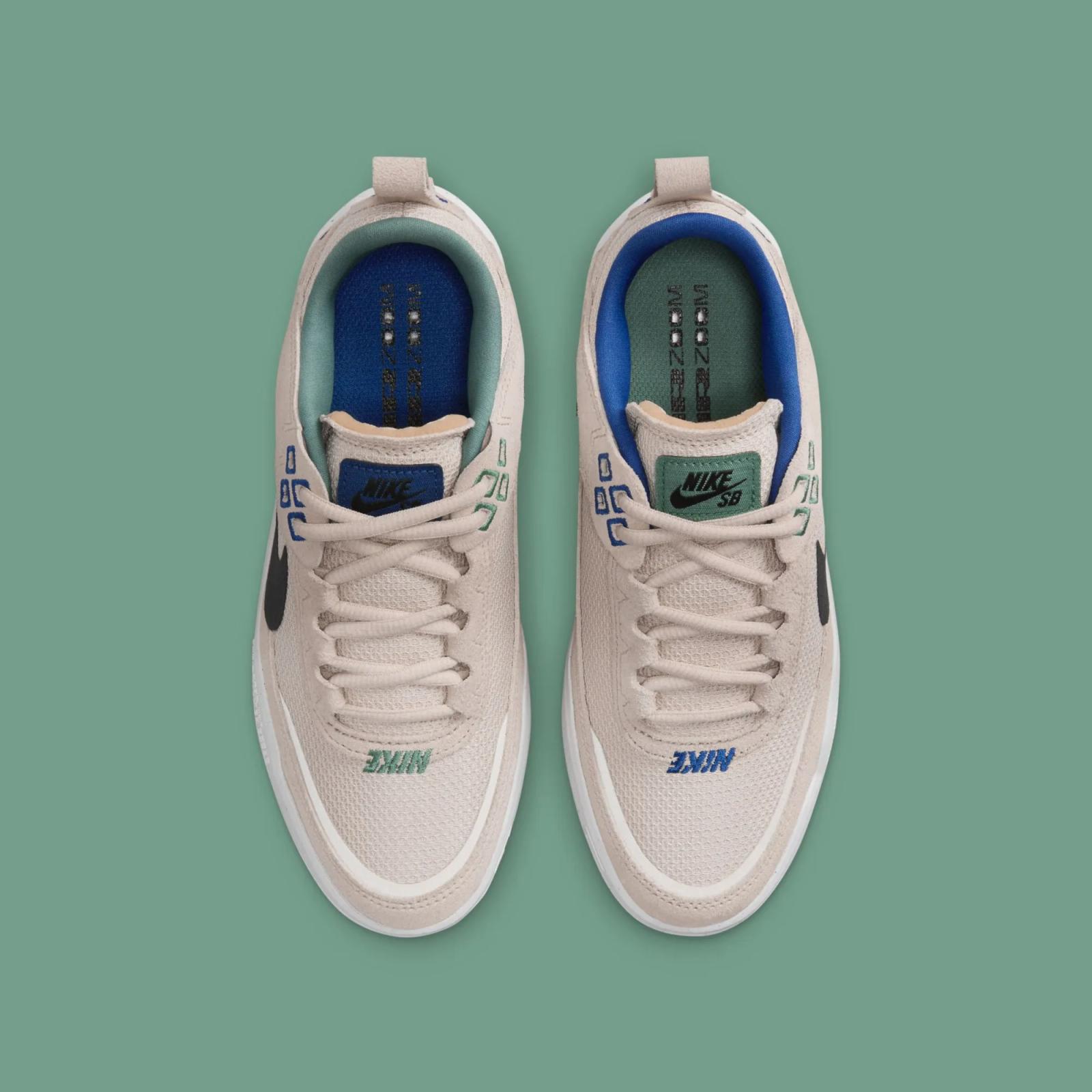 Nike SB Day One GS Mismatch FN4210-100