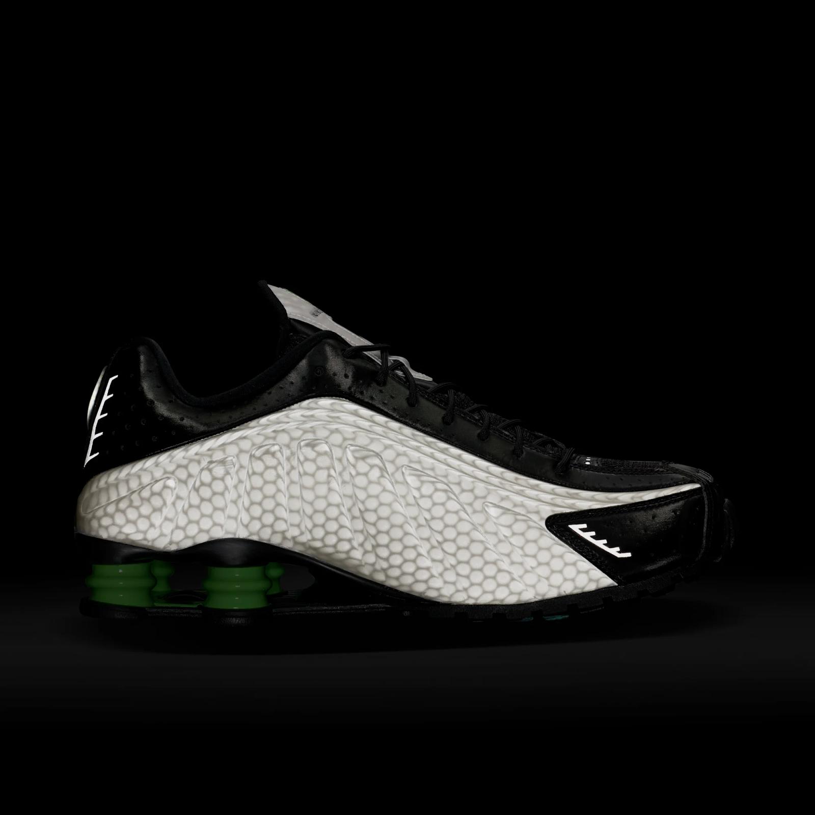 Nike Shox R4 SP "Grey Haze & Lime Glow" drops in 2026
