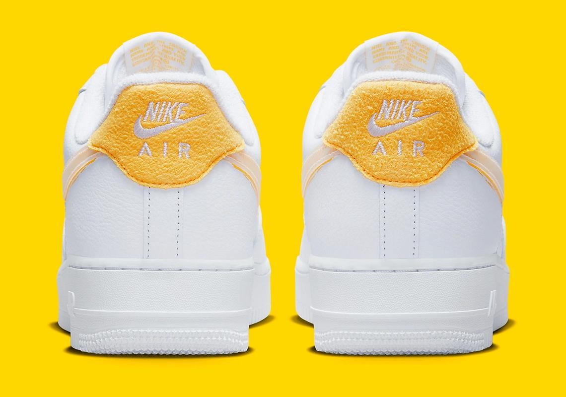 Nike Air Force 1 Low Solar Flare