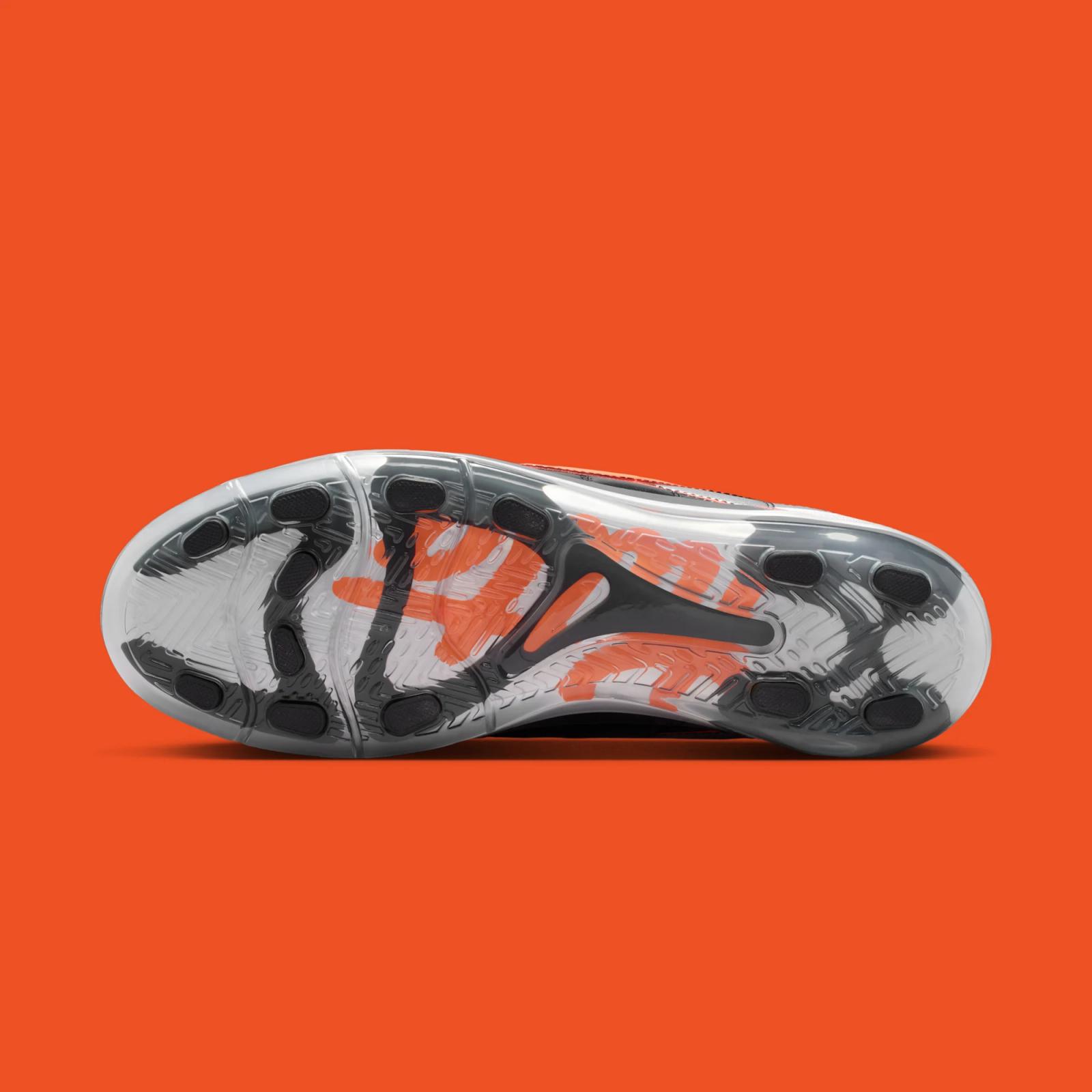 Patta x Nike Cryo Shot “Hyper Crimson” 2026