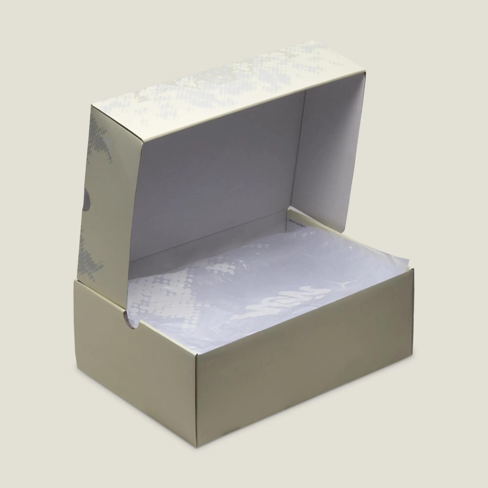 Jordan Zion 3 SE Light Bone FN1714-040