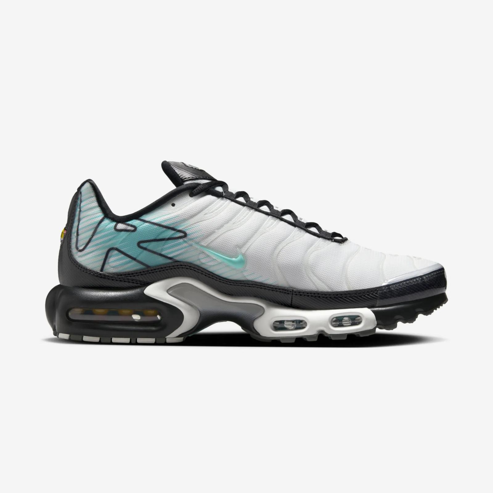 Nike Air Max Plus Mercurial HV6225-100 Release Date