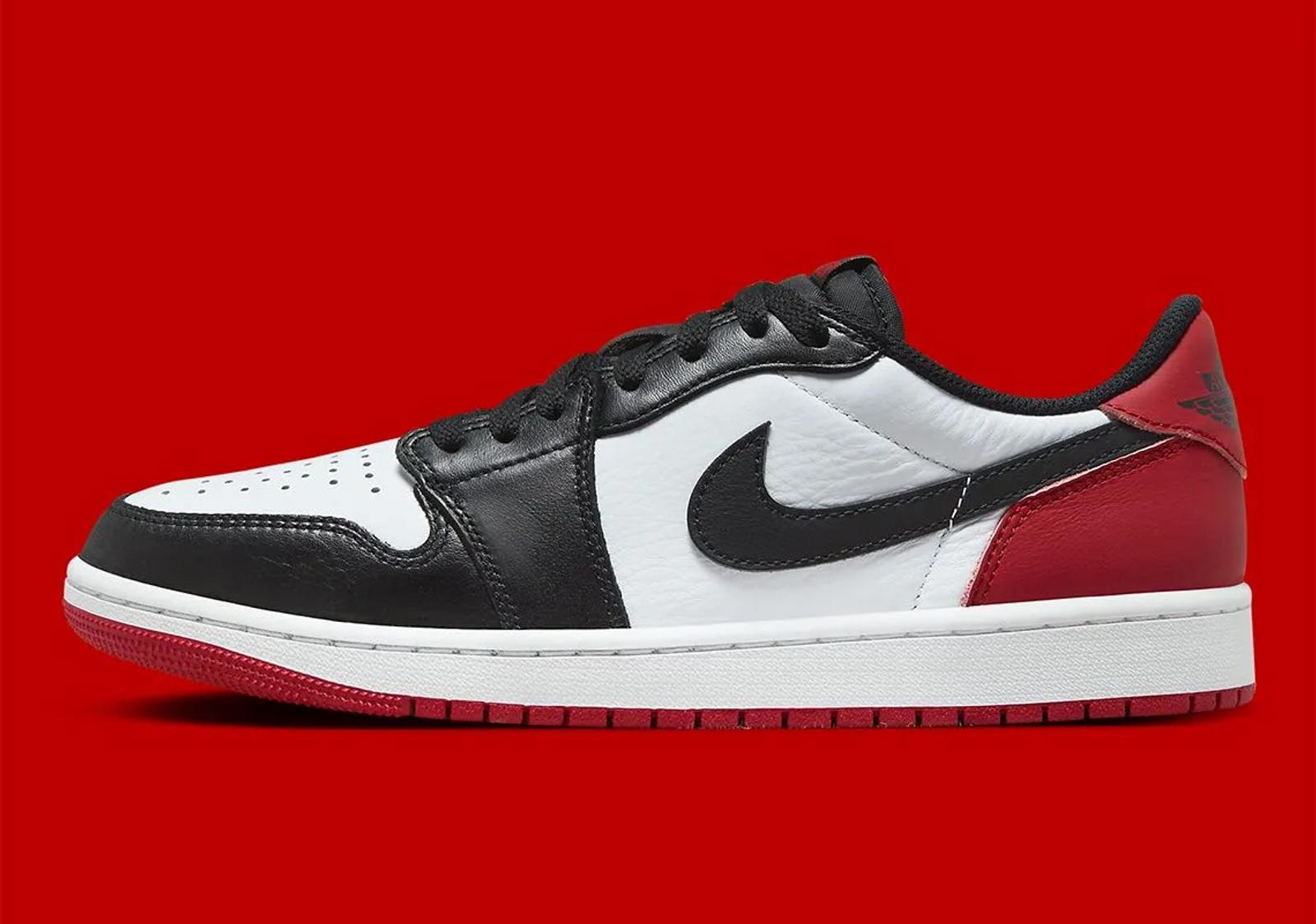 Air Jordan 1 Retro Low Black Toe
