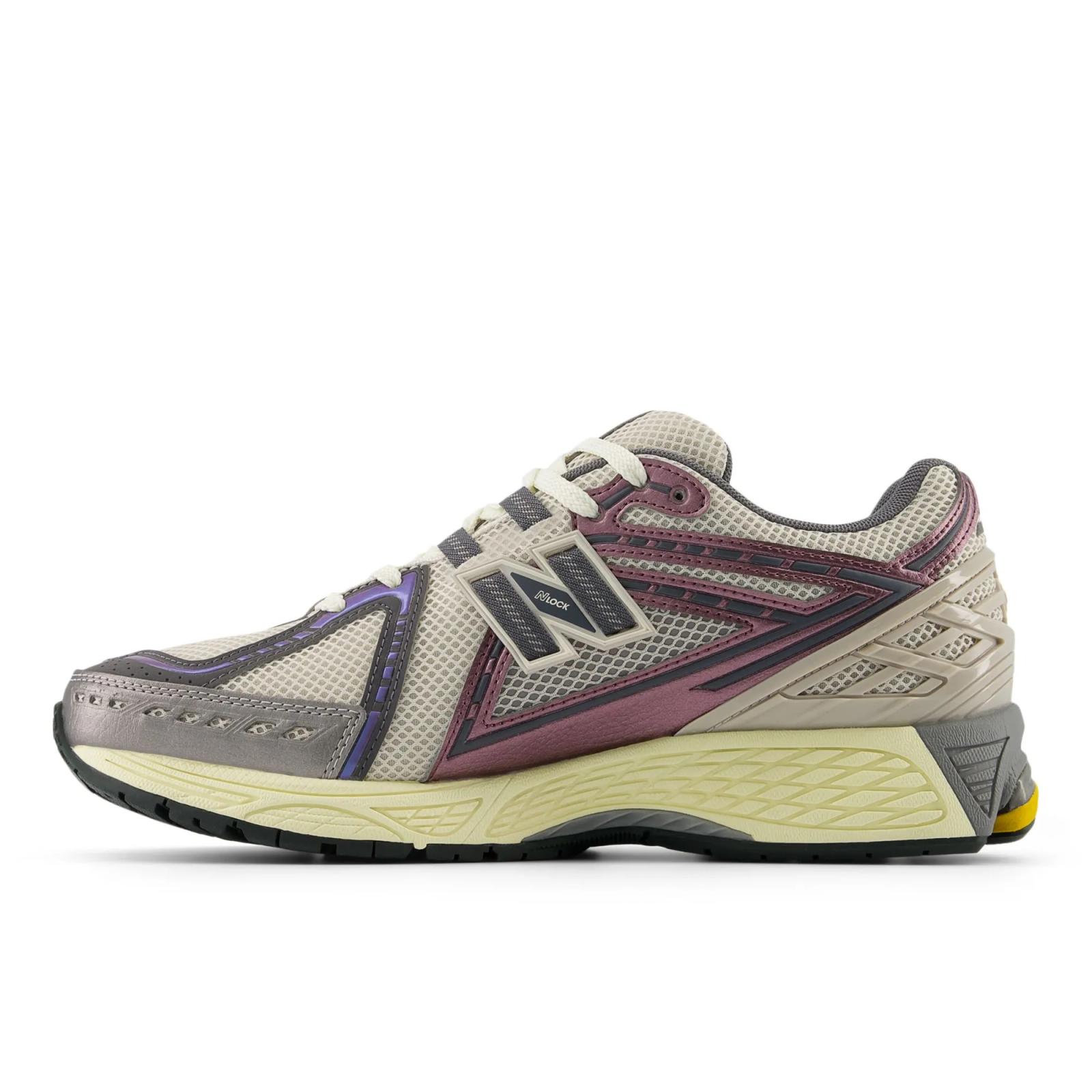 New Balance 1906R Licorice M1906RRA