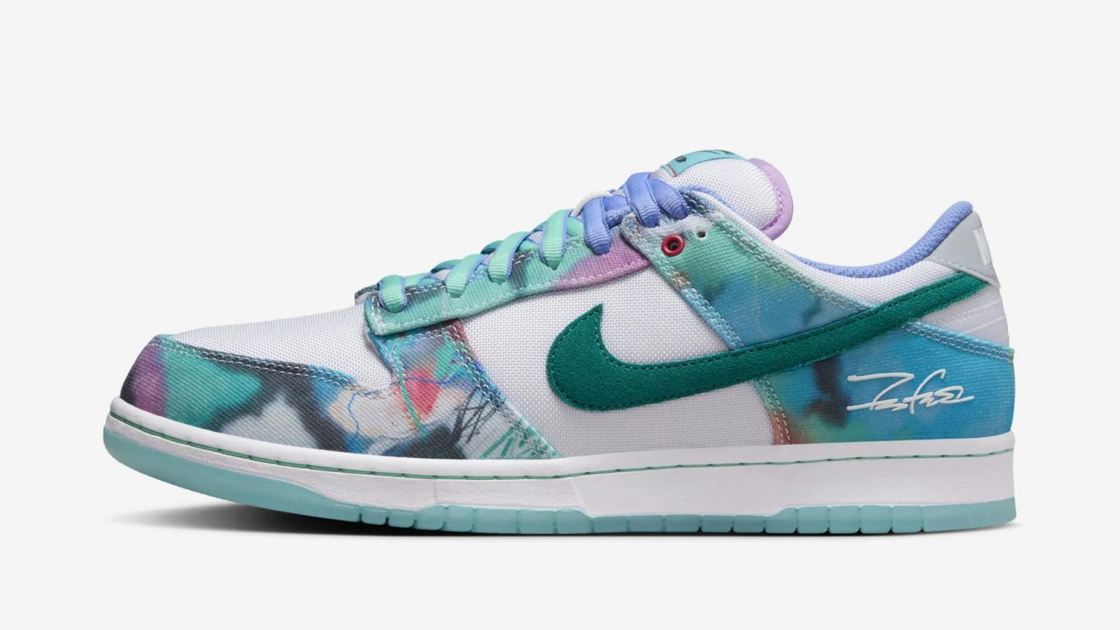Futura Laboratories x Nike SB Dunk Low OG QS Bleached Aqua