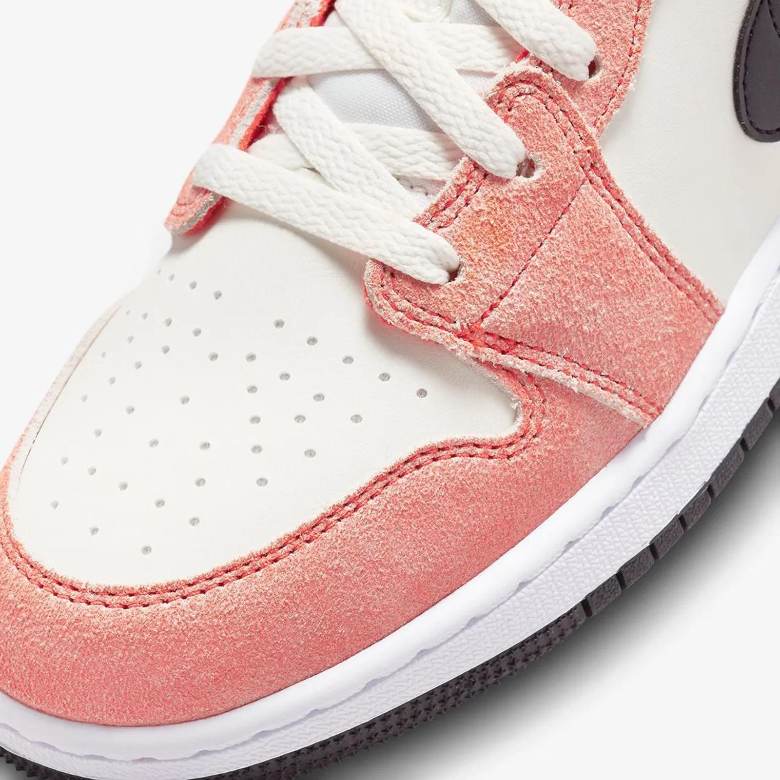 Air Jordan 1 Mid GS Orange Suede