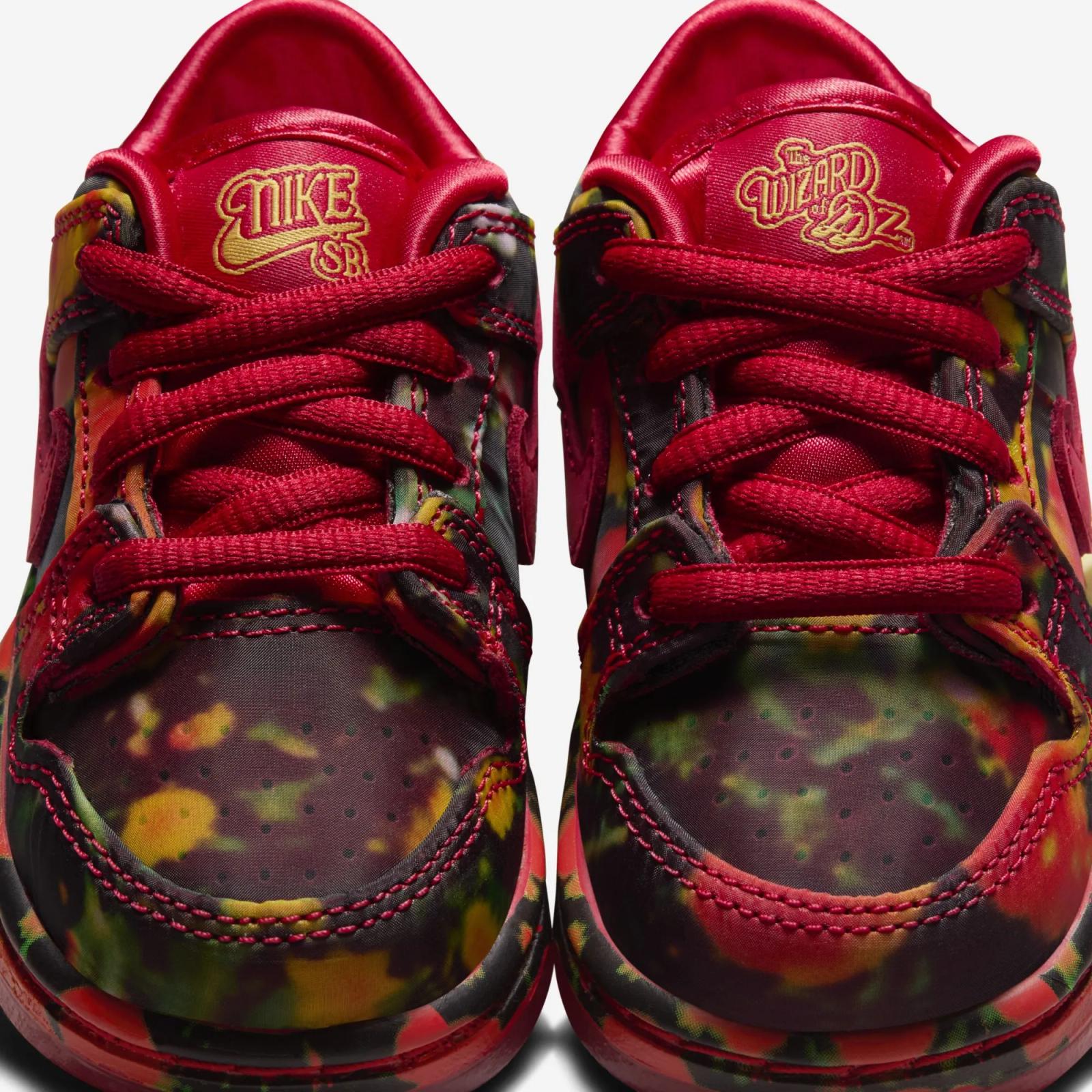 Wizard of Oz x Nike SB Dunk Low Pro Poppy Field FZ1237-600