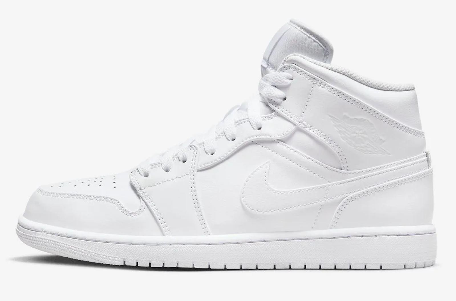 Air Jordan 1 Mid Triple White