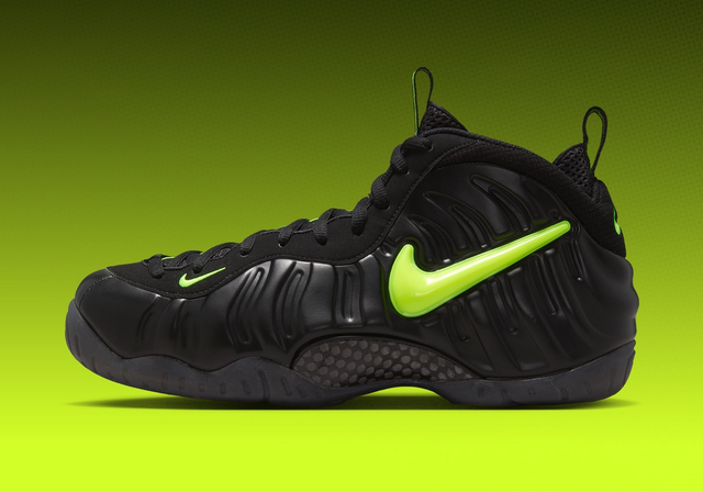Nike Air Foamposite Pro "Voltage Yellow" Black/Voltage Yellow