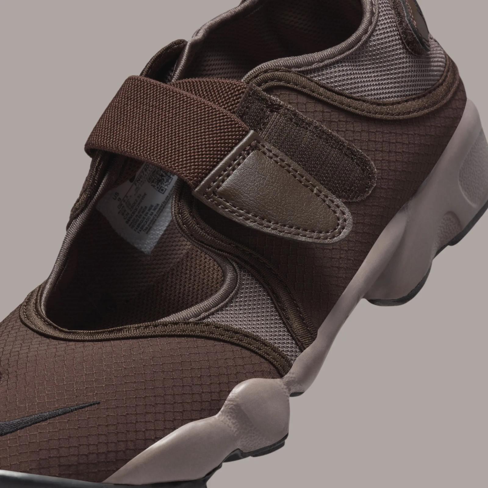 Nike Air Rift Baroque Brown FN6740-200