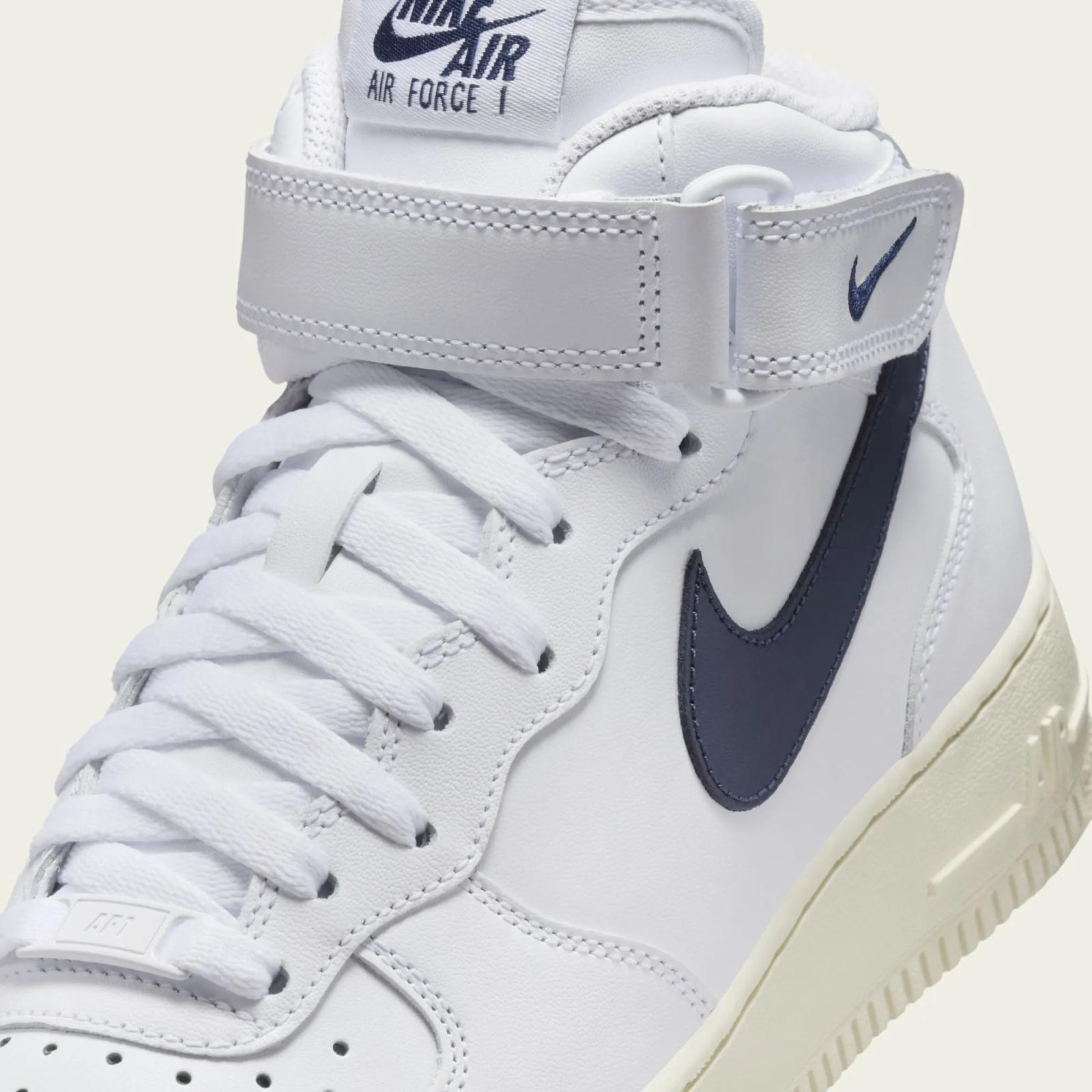 Nike Air Force 1 '07 Mid Midnight Navy / Coconut Milk DD9625-105