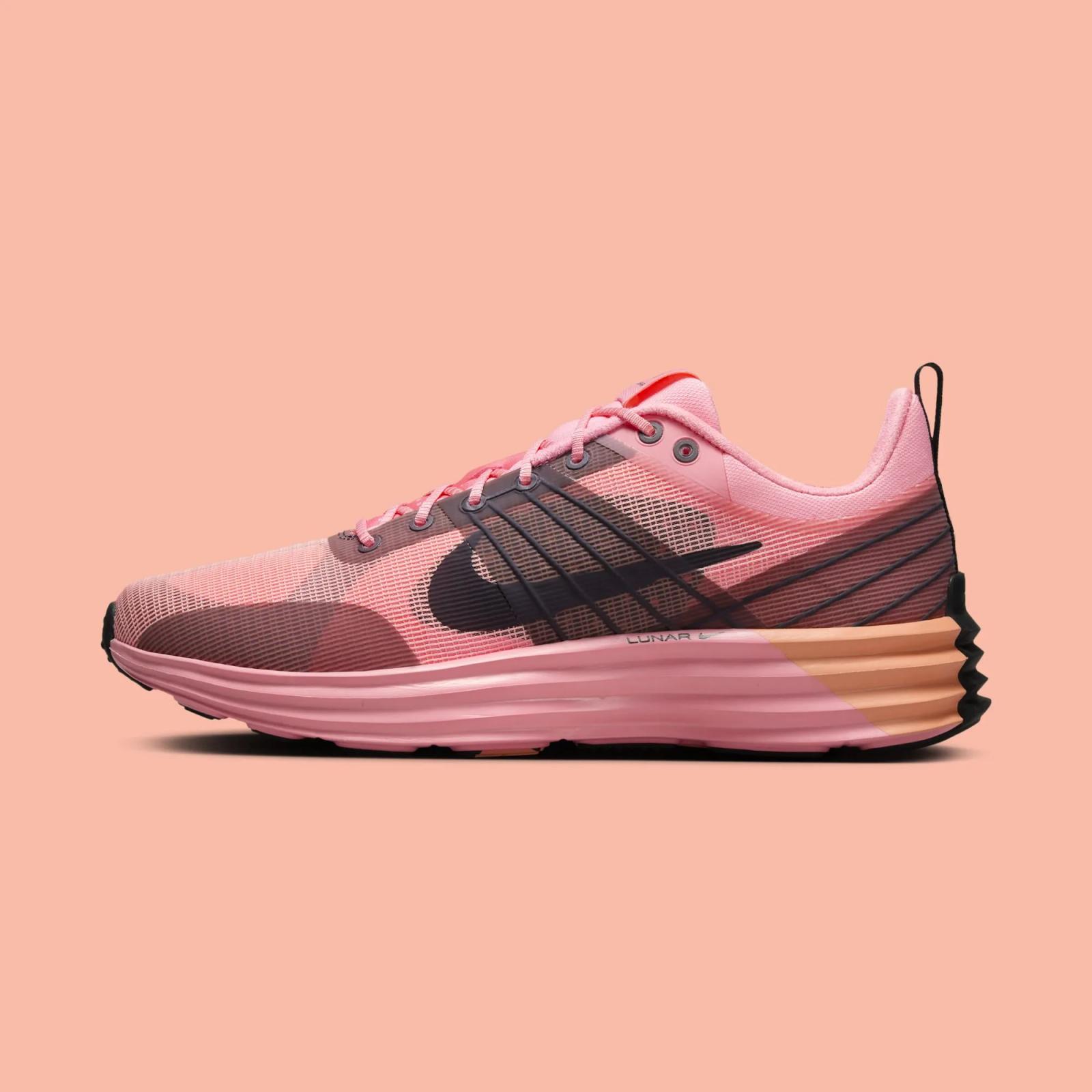Nike Lunar Roam Premium Pink Gaze Release