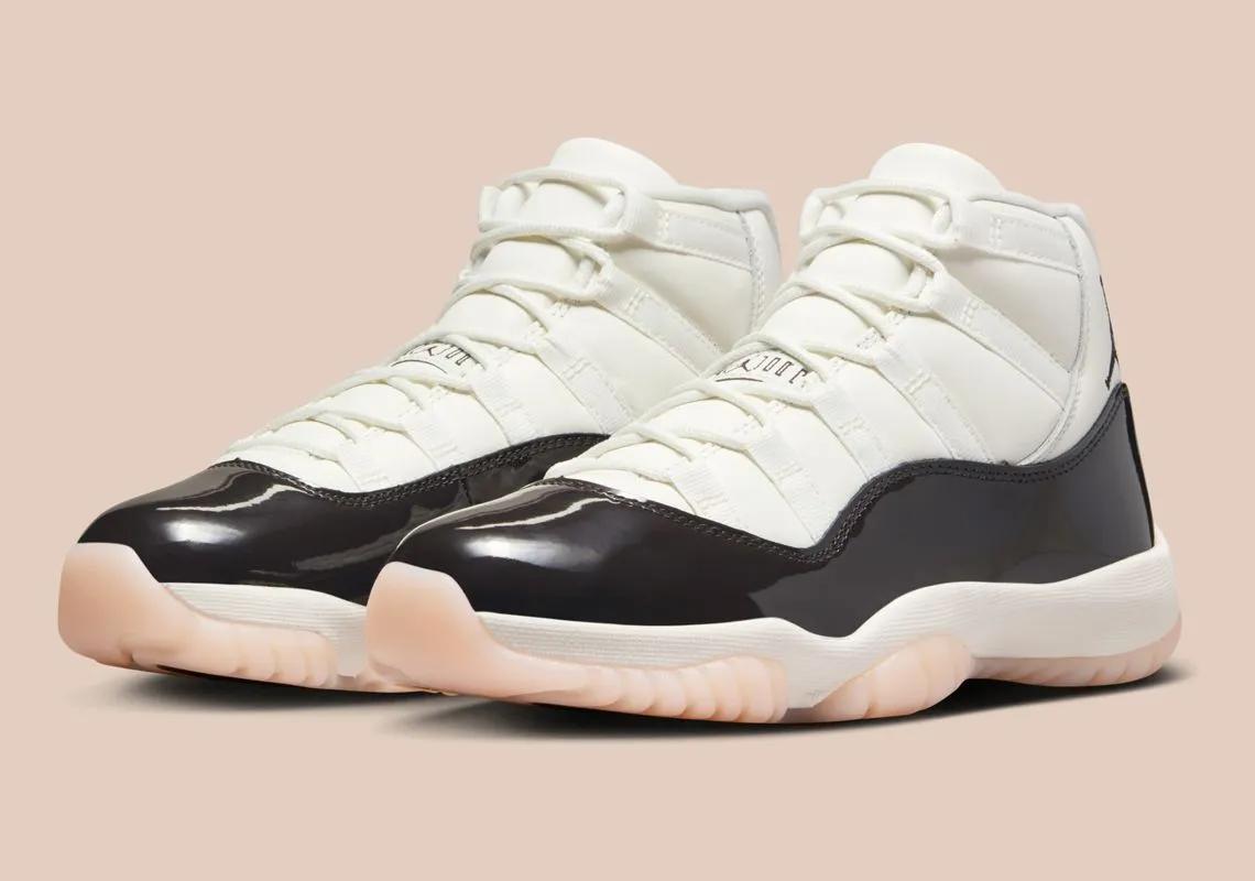 Air Jordan 11 Retro WMNS Neapolitan