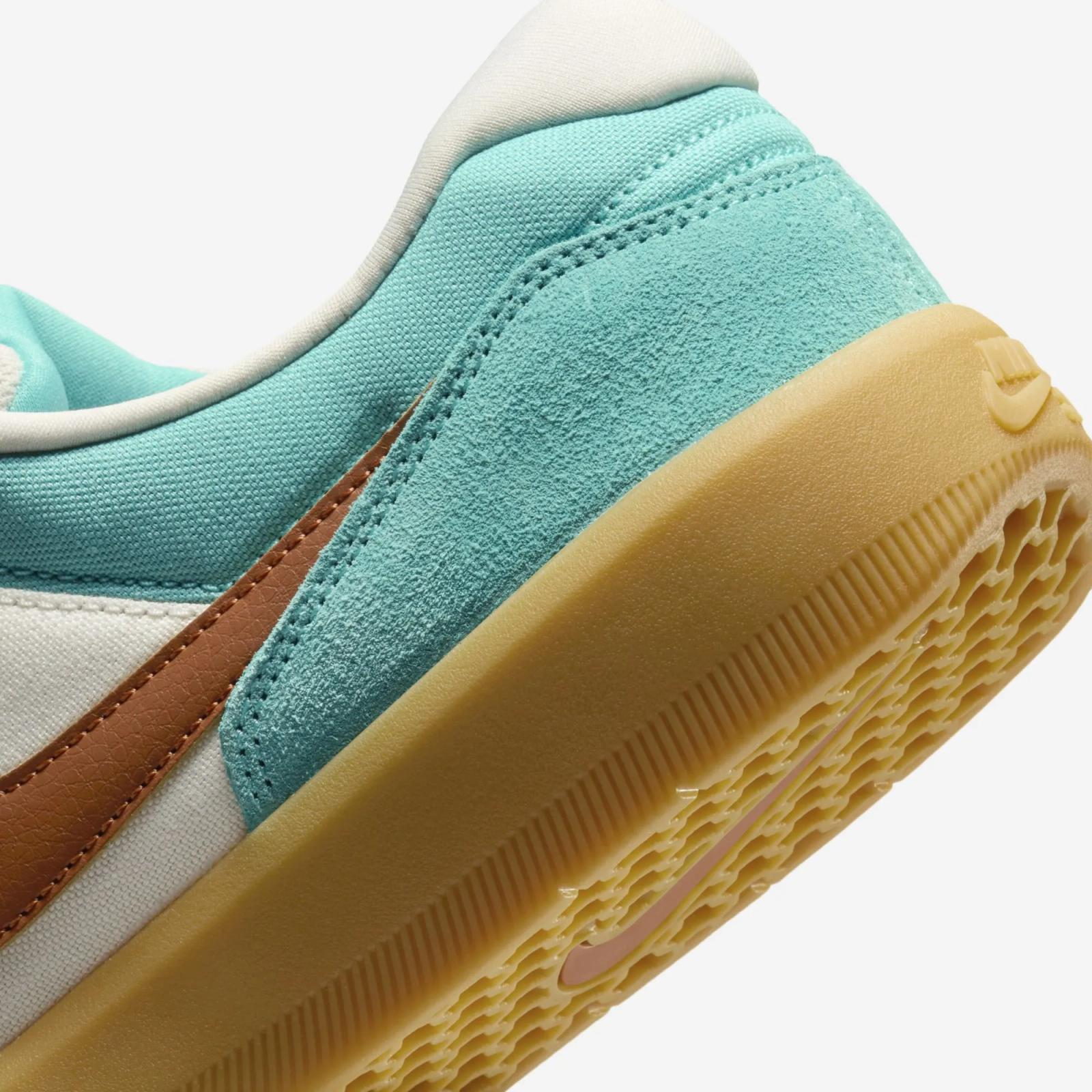 Nike SB Force 58 Green Frost / Dark Russet DV5477-302