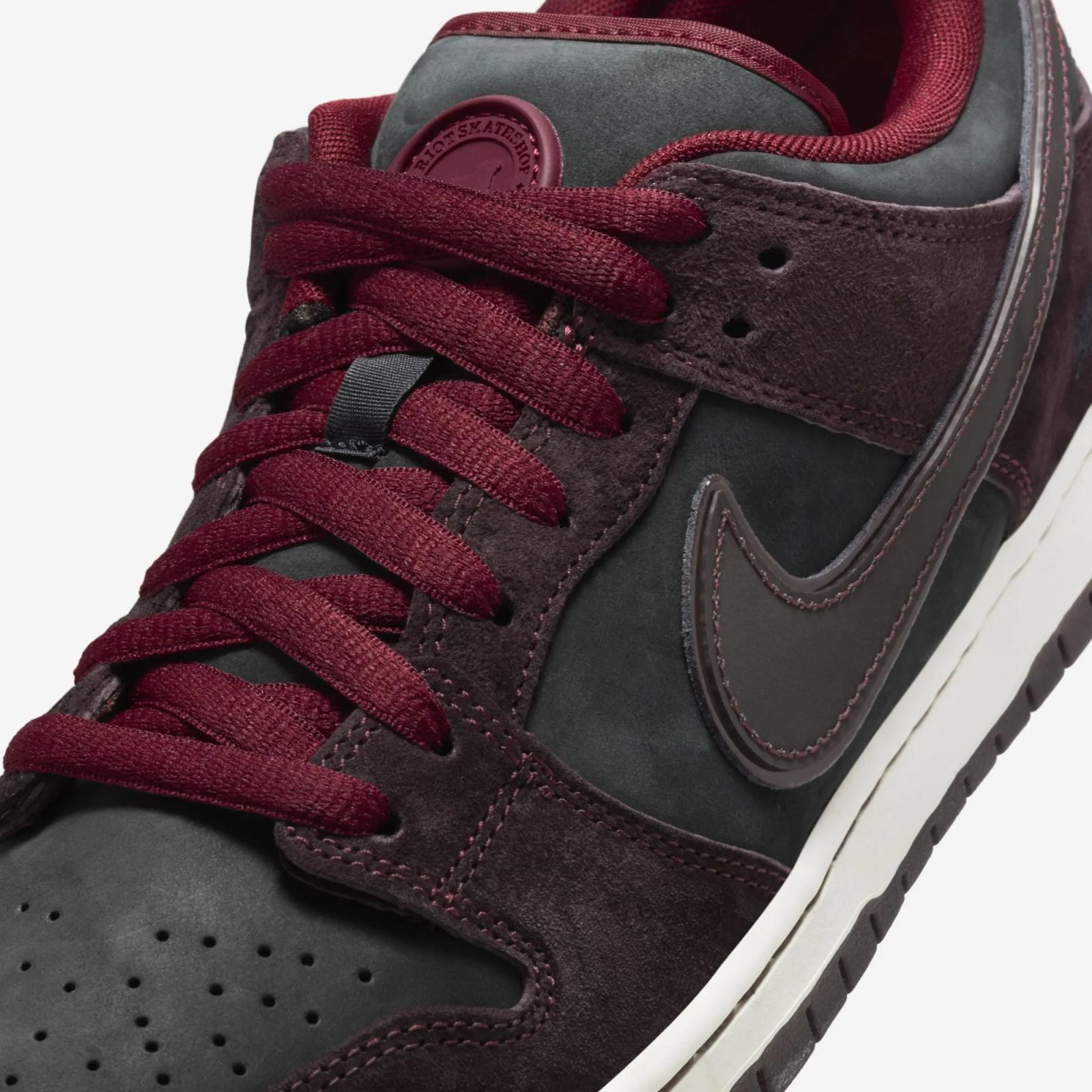 Riot Skateshop x Nike SB Dunk Low Pro QS Release Date FZ1289-200