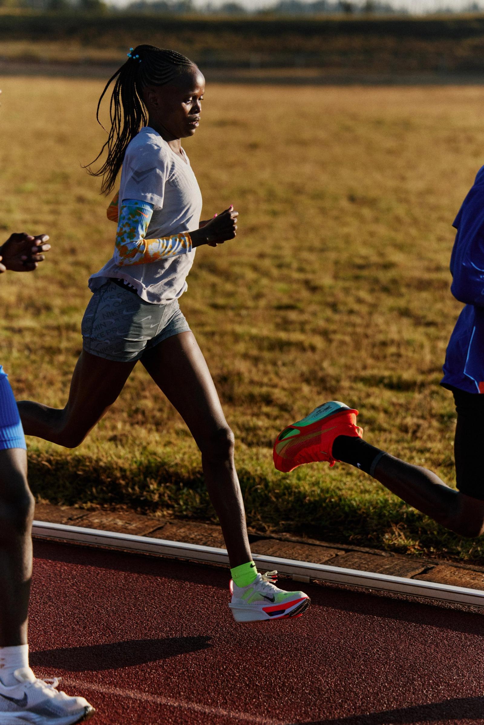 Nike Alphafly 4 Helps More Runners Go the Distance With Speed and Confidence