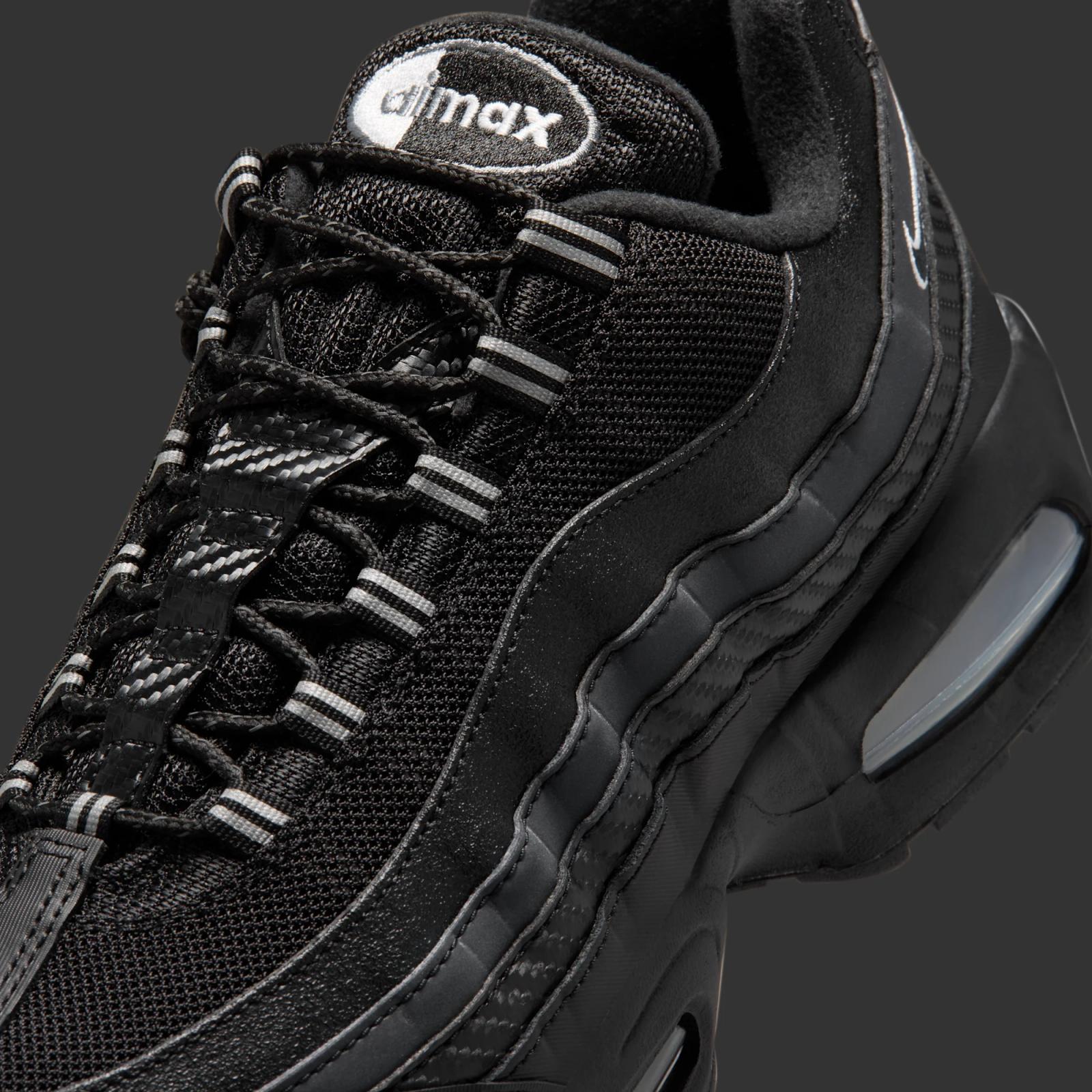 Nike Air Max 95 Big Bubble "Black & Cool Grey" drops in 2026