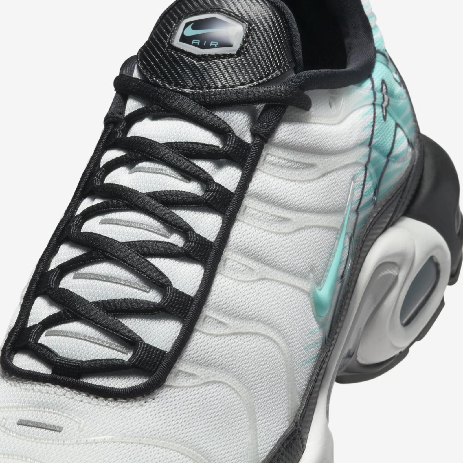 Nike Air Max Plus Mercurial HV6225-100 Release Date