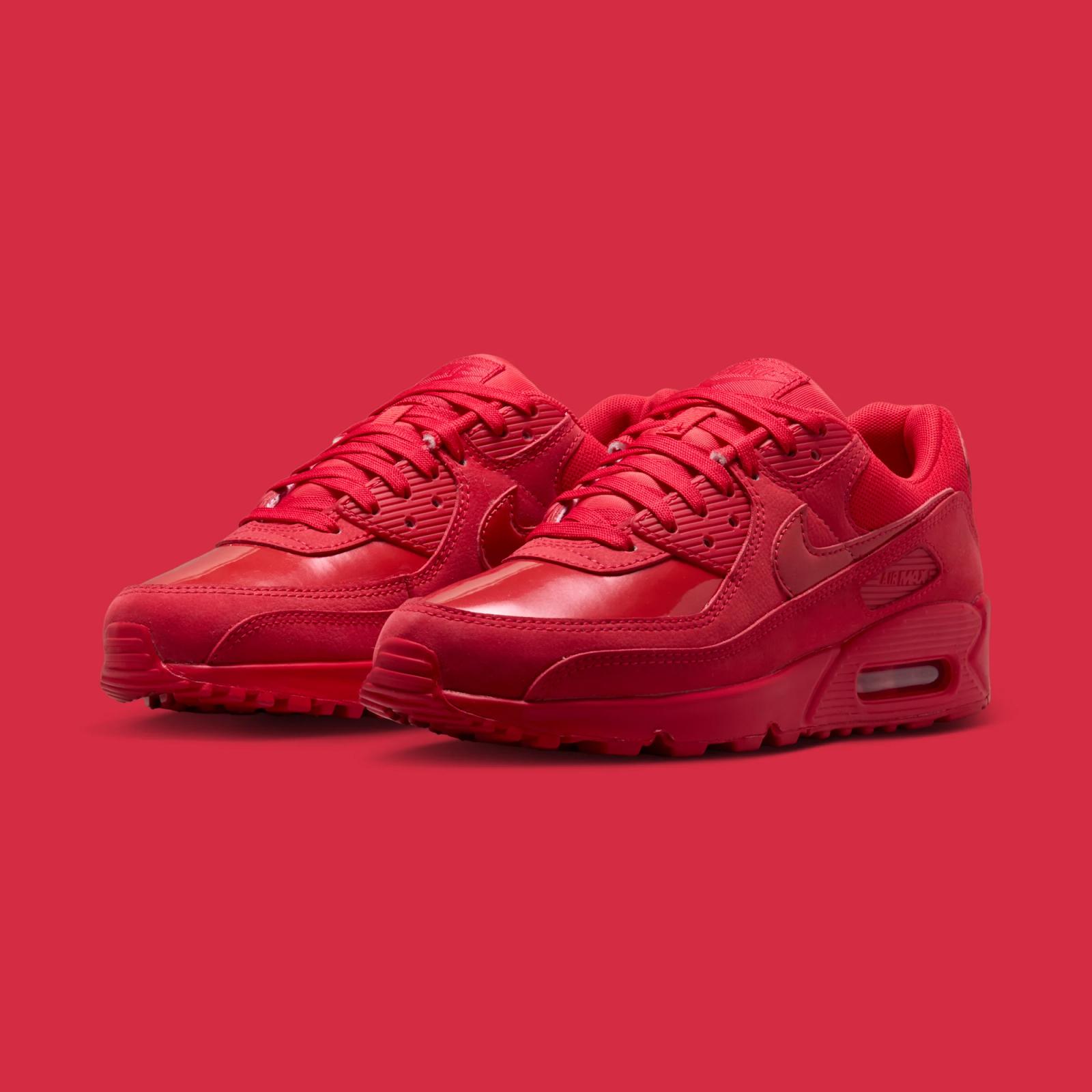 Nike Air Max 90 "University Red" drops in 2026