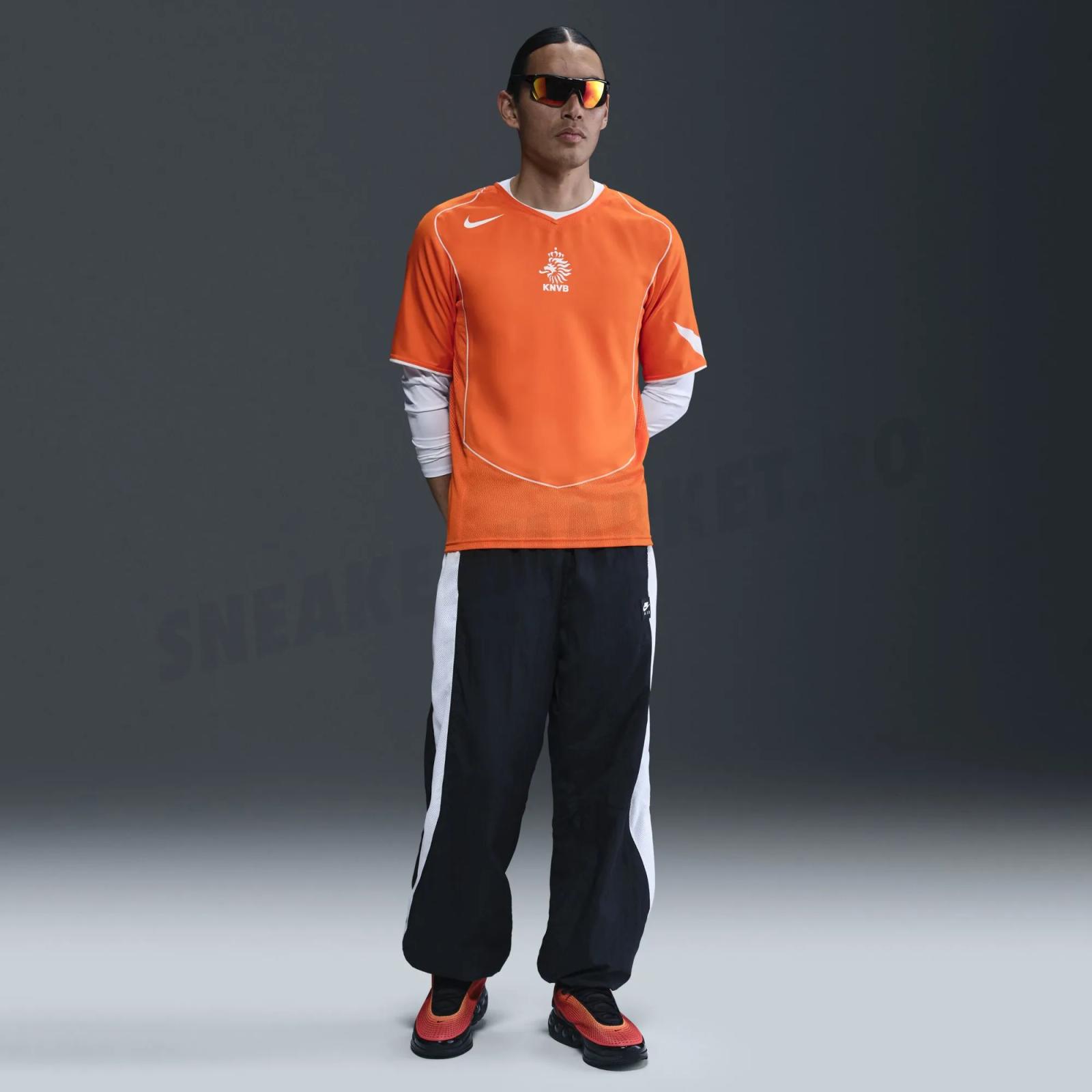 Nike Football Total 90 Netherlands 2004 Reissue HV4427-819 Release Date 19 April 2025
