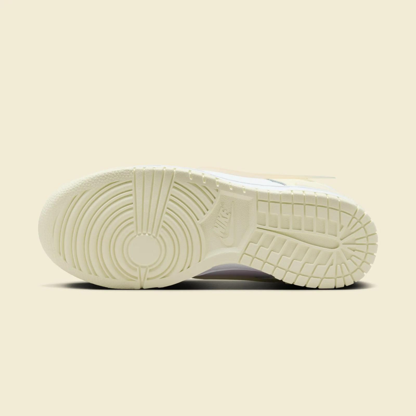 Nike Dunk Low Twist Coconut Milk DZ2794-104