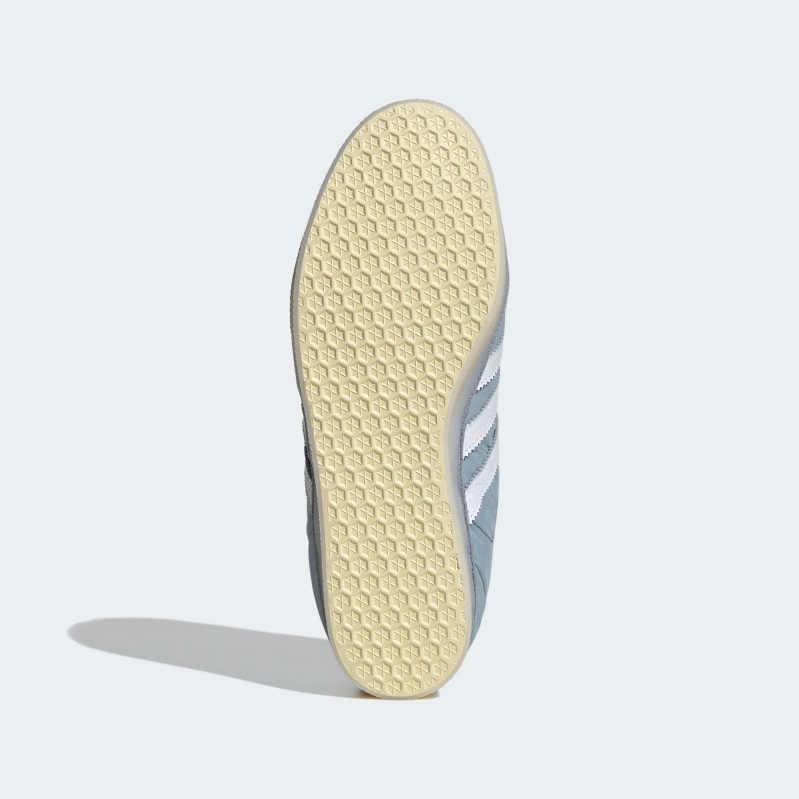 Footpatrol x Adidas Gazelle Light Grey IG4524