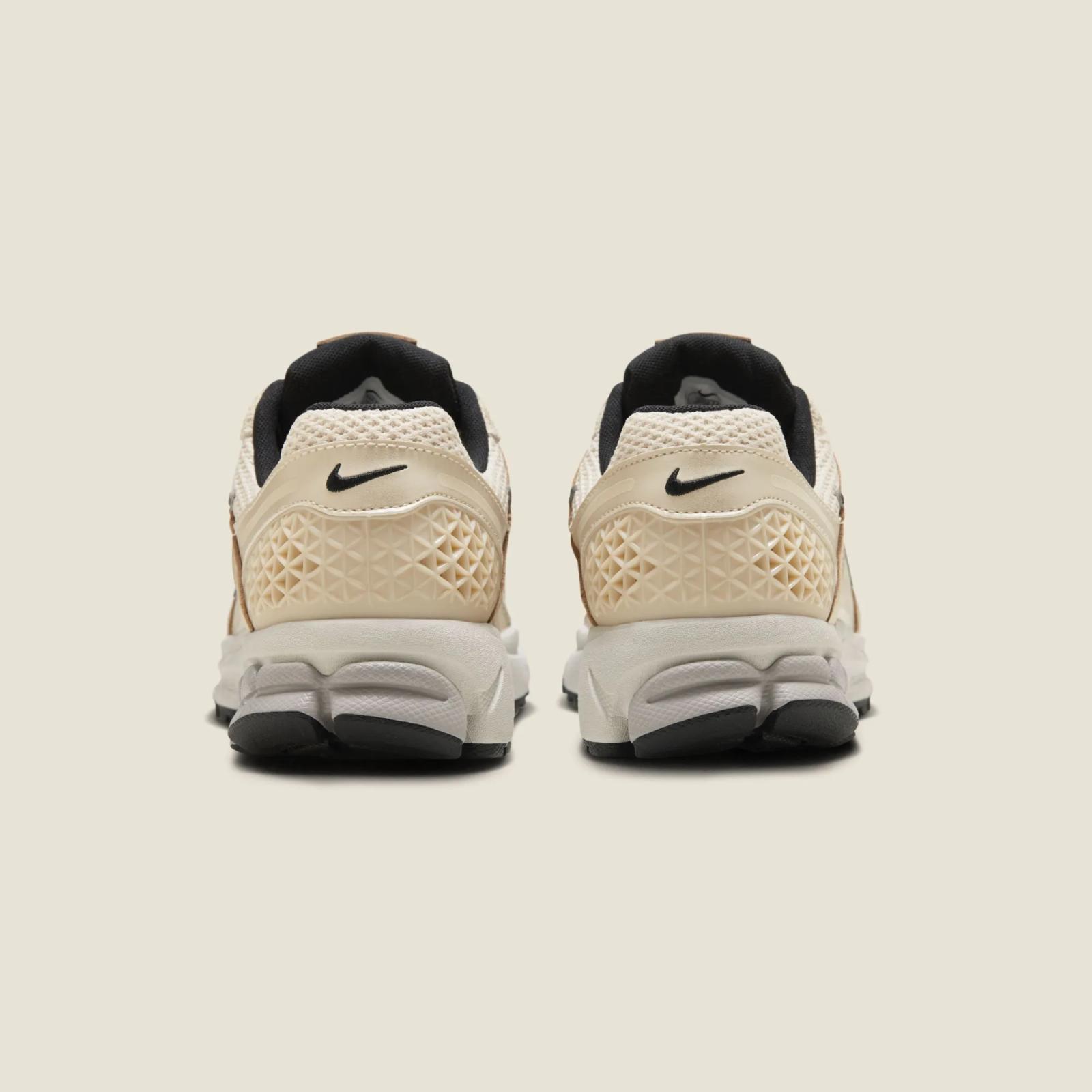 Nike Zoom Vomero 5 Pearl White FN6742-200