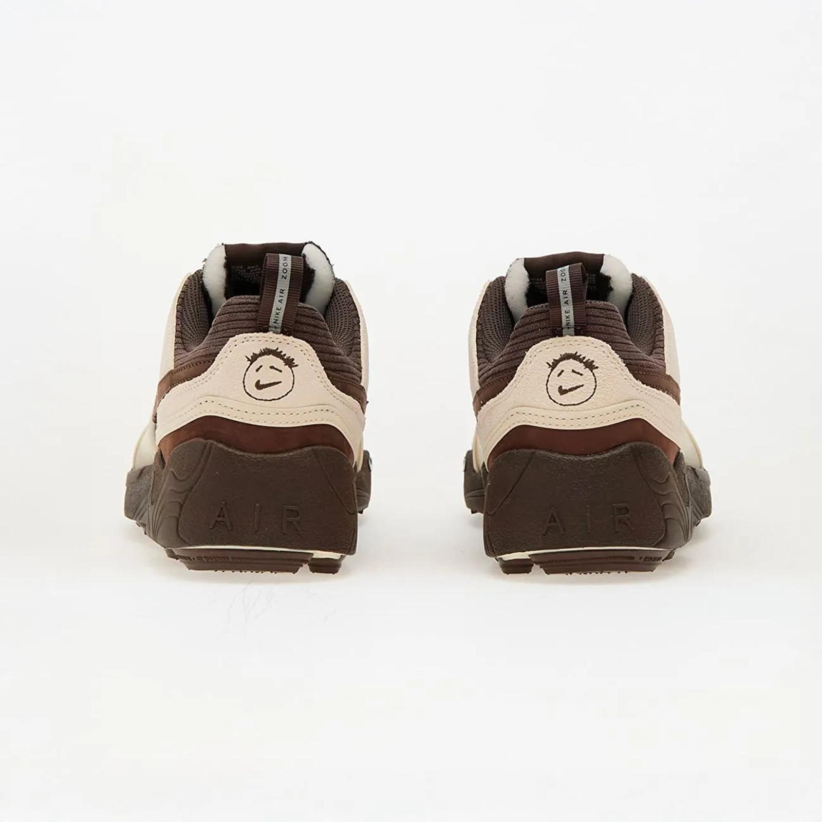 Travis Scott x Nike Zoom Field Jaxx Leche Blue HQ3072-400